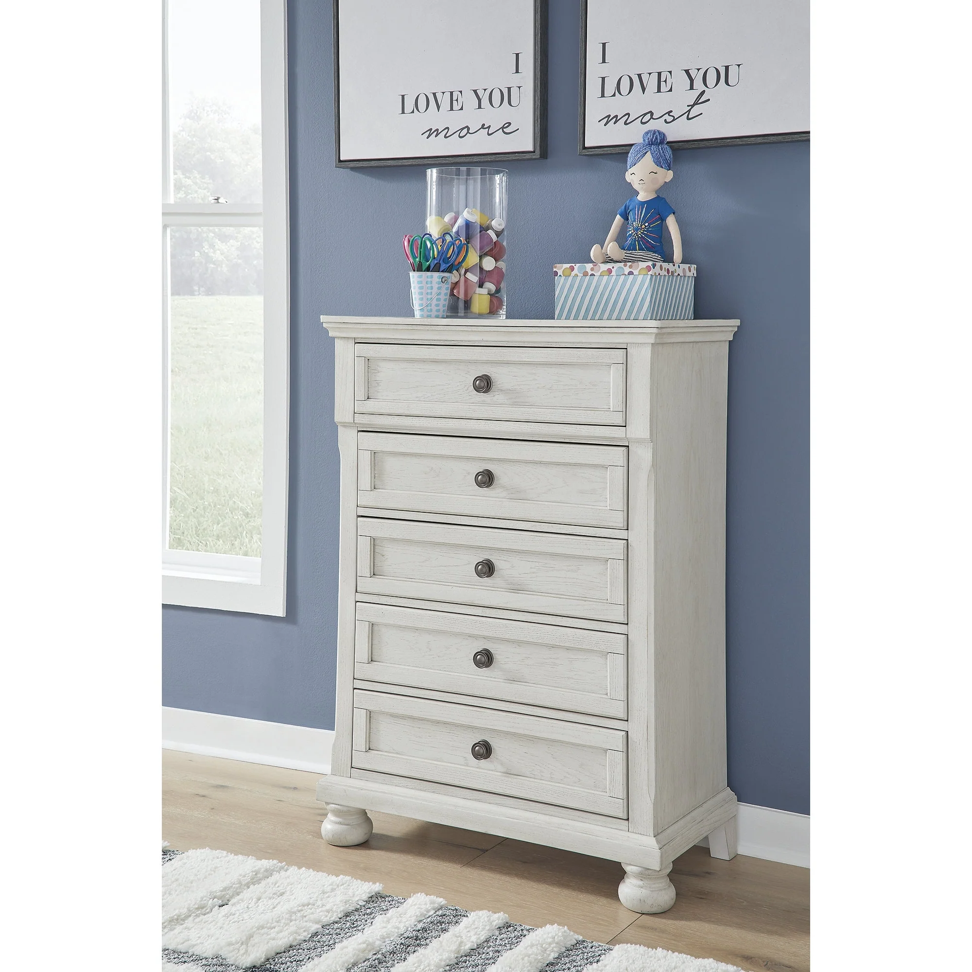 Signature Design by Ashley Robbinsdale White Dresser