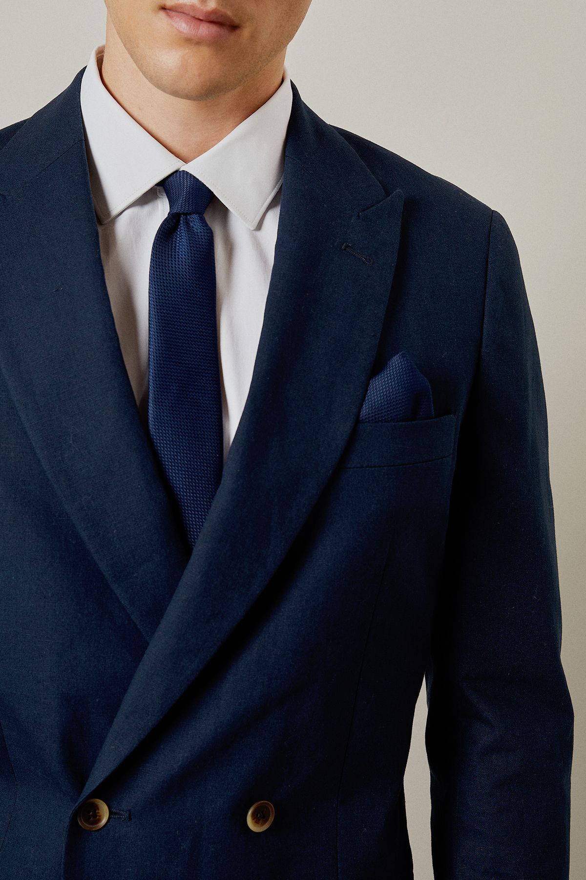 Burton Navy Textured Tie And Pocket Square