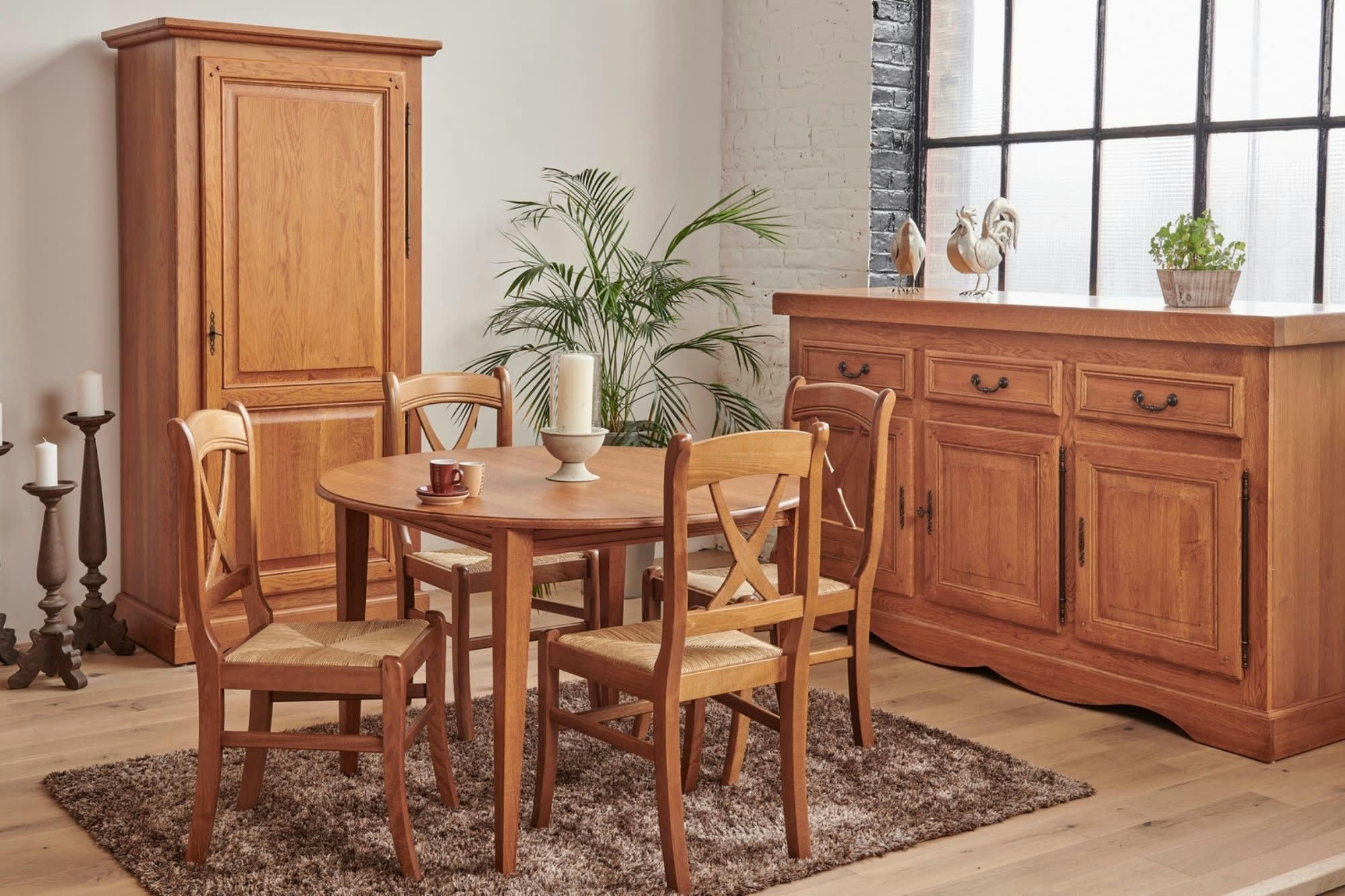 LA BRESSE - Table ronde extensible bois chêne moyen massif D115