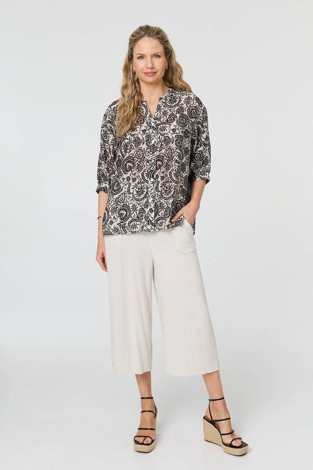 Izabel London Printed Relaxed 3/4 Sleeve Shirt