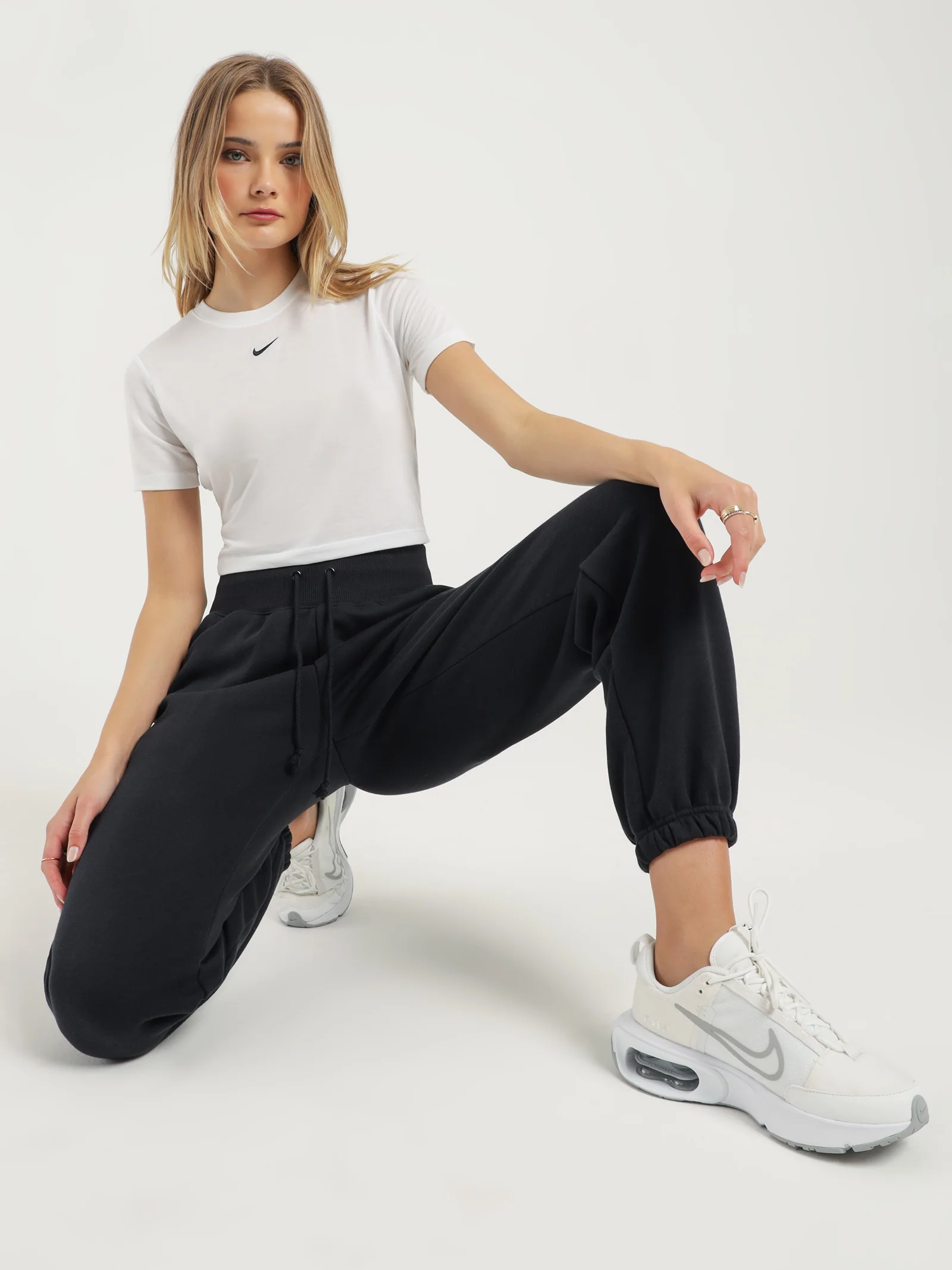 Sportswear Essential Slim Crop T-Shirt
