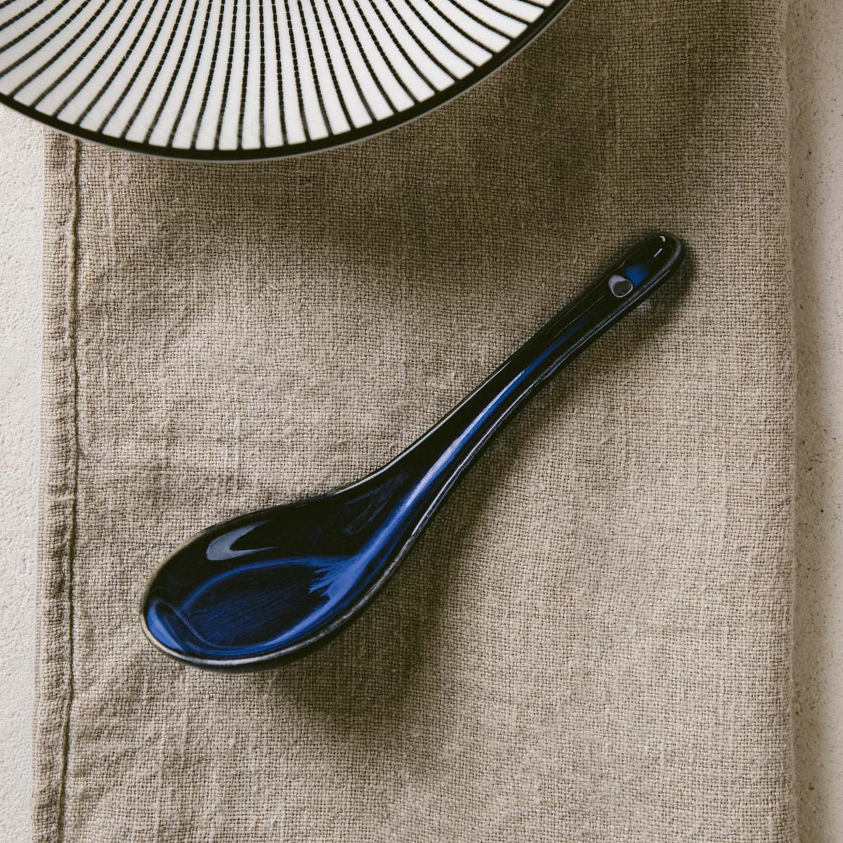 Łyżka OKINAWA ceramiczna do ramenu 16,5 cm