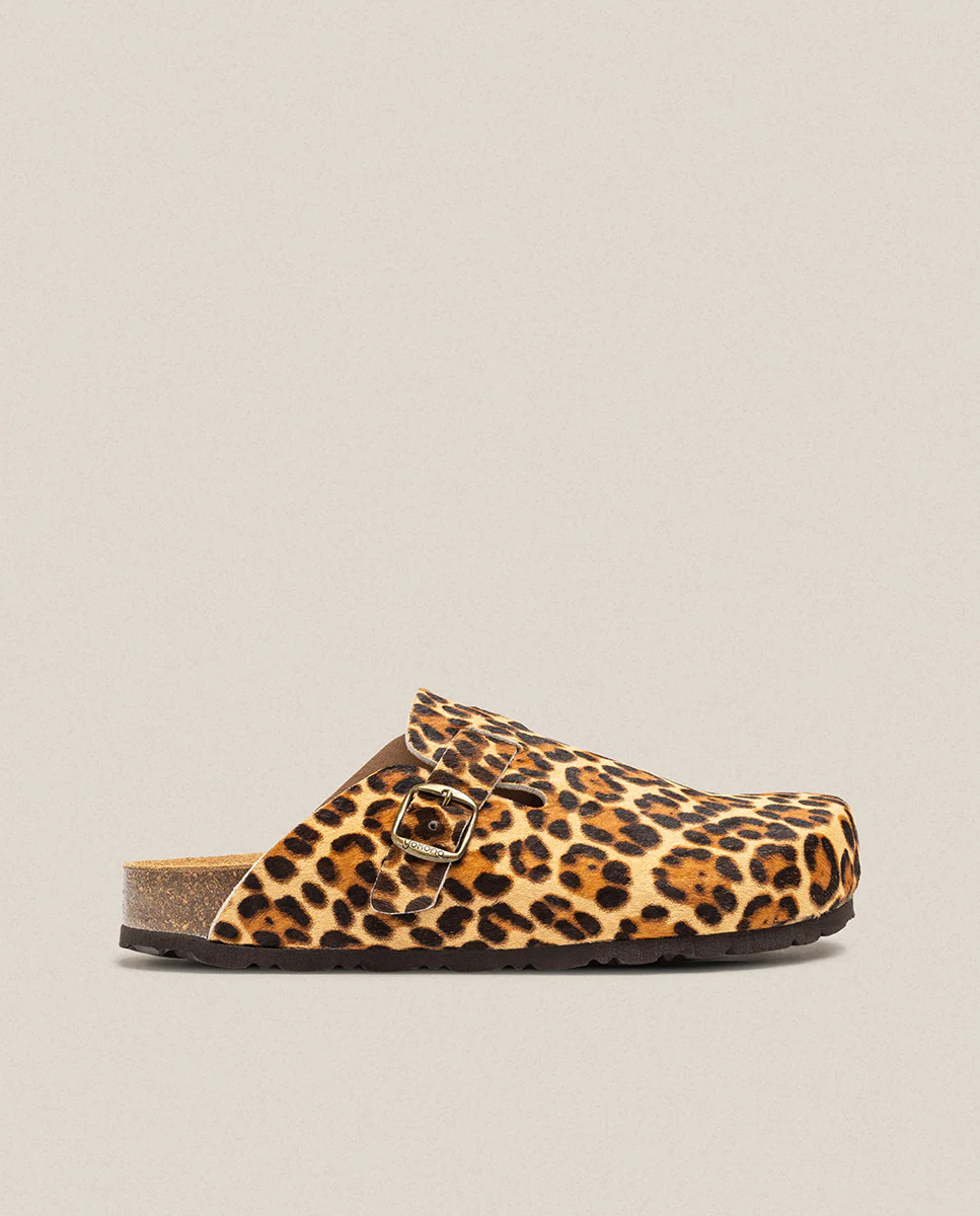 Zapato plano ZUECO 599 leopardo