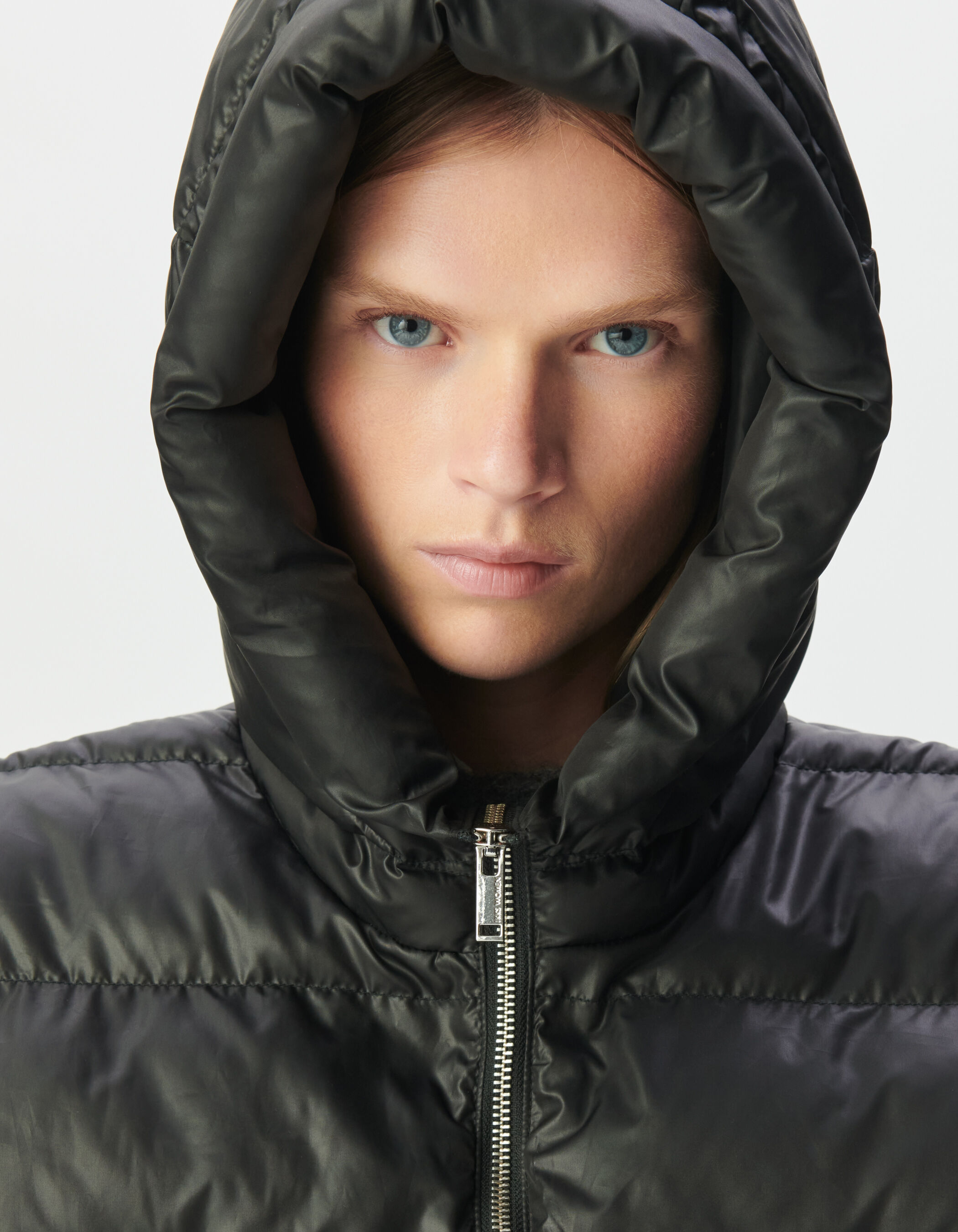 Capuche doudoune noire nylon matelassé Femme