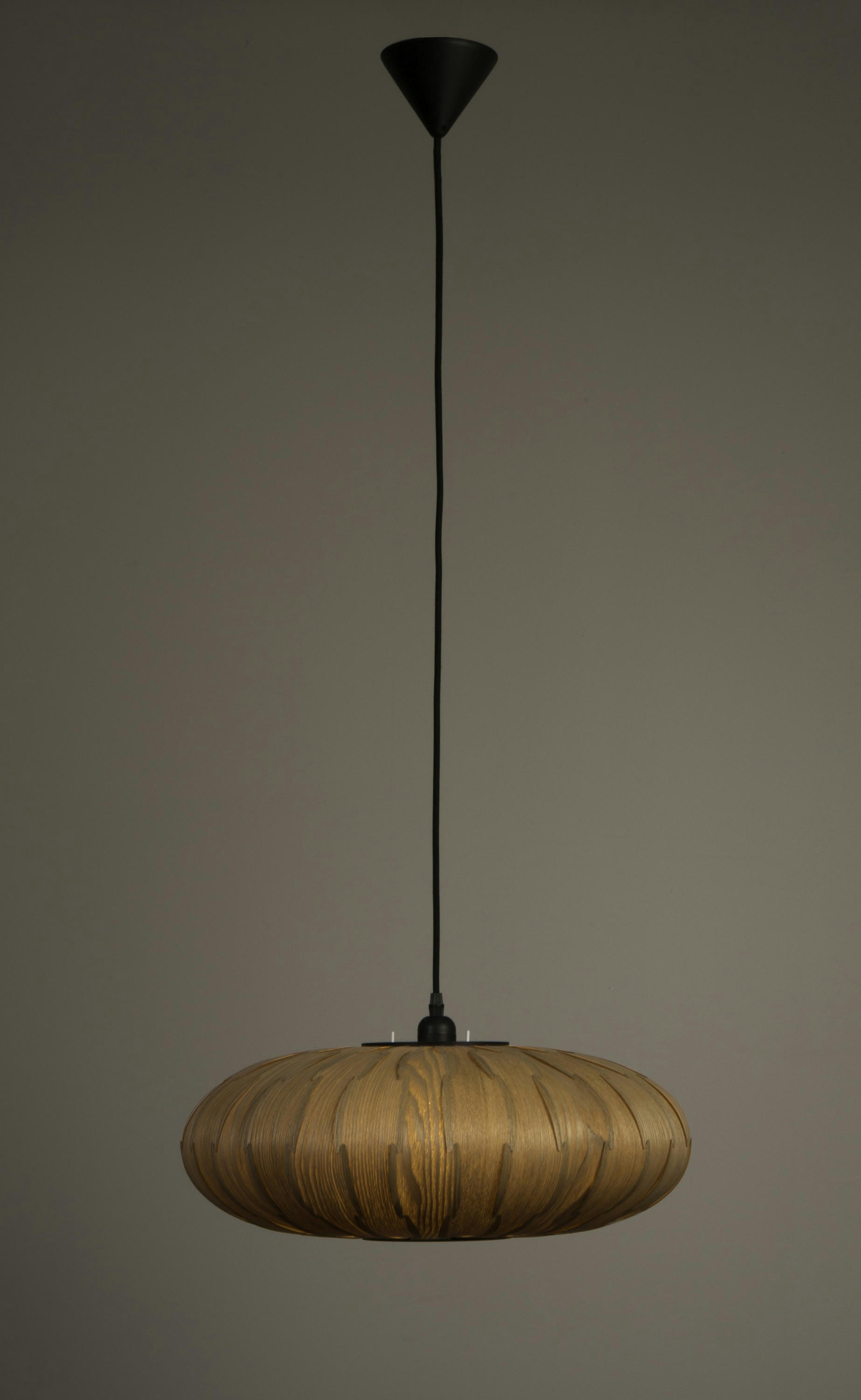 BOND - Suspension en bois marron