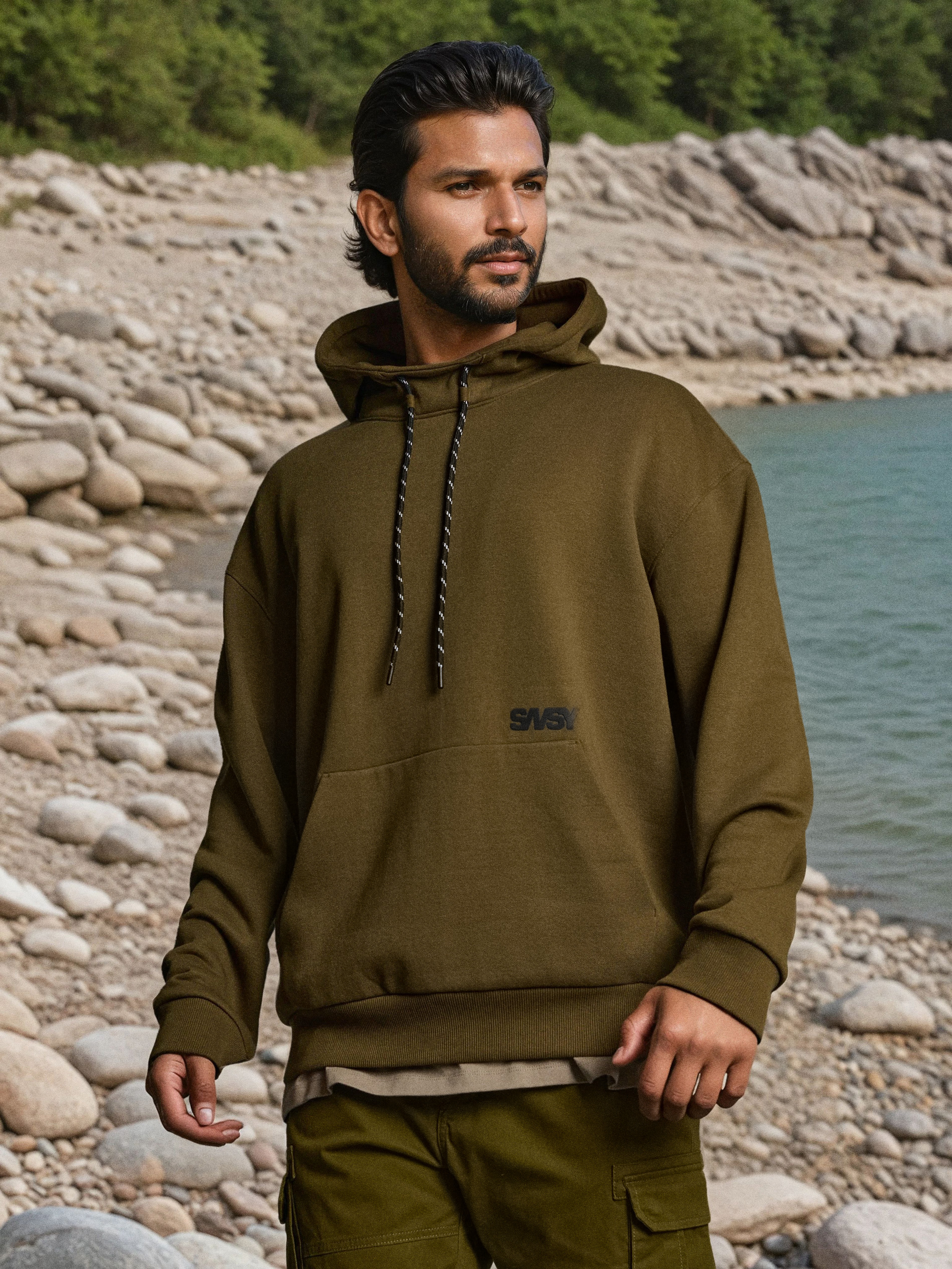 Bluza hoodie z wysokim kołnierzem