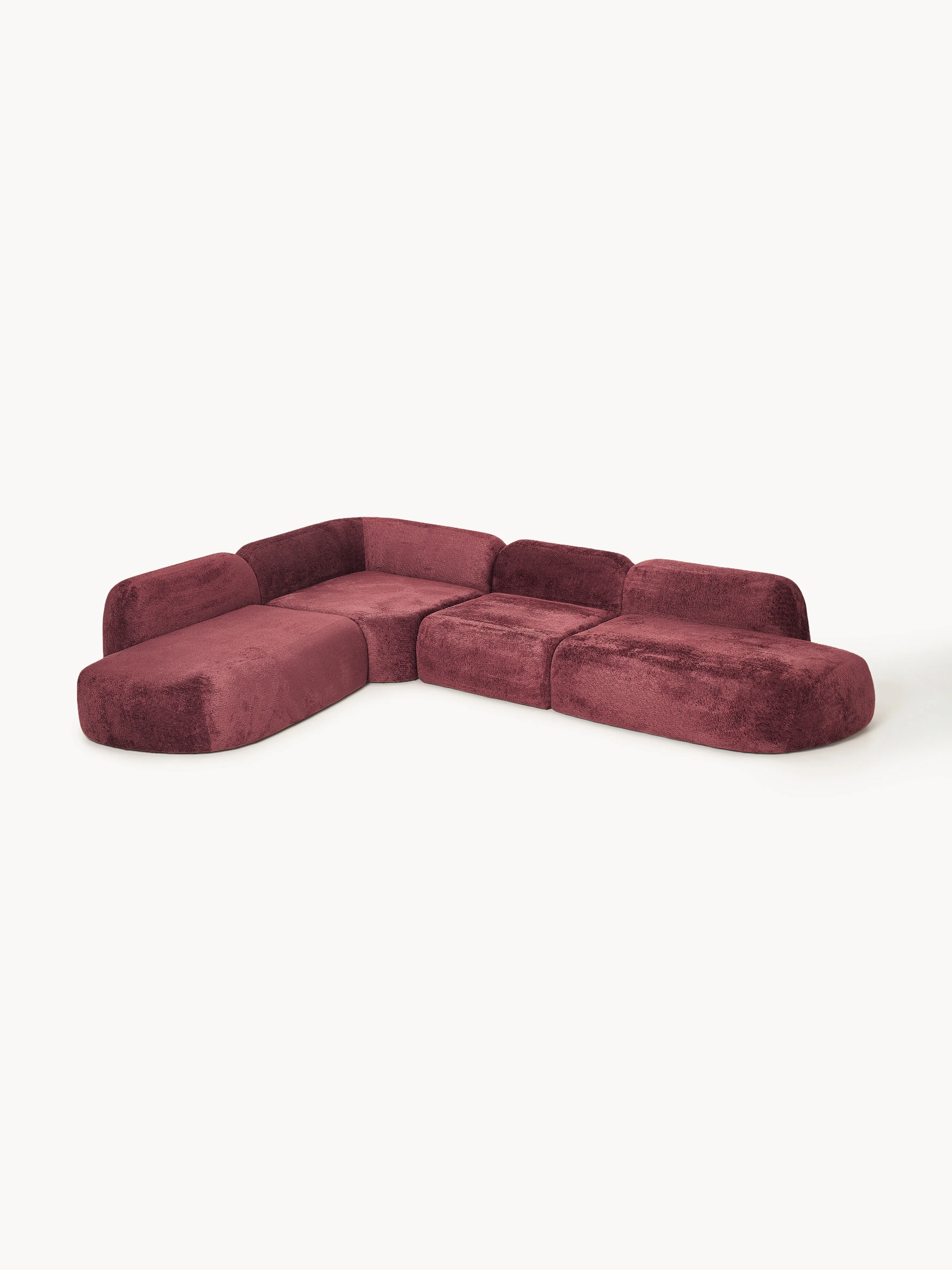 Modulares XL-Ecksofa Wolke (4-Sitzer) aus Teddy-Bouclé mit Chaiselongue-Enden