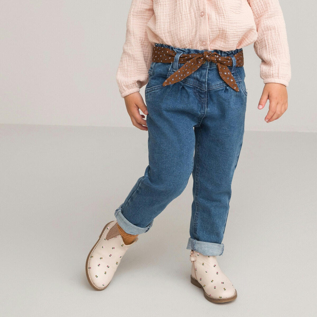 Jean droit avec ceinture imprimée léopard