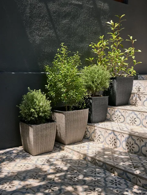 Plantekurv ISLOM 38x38x39 sort