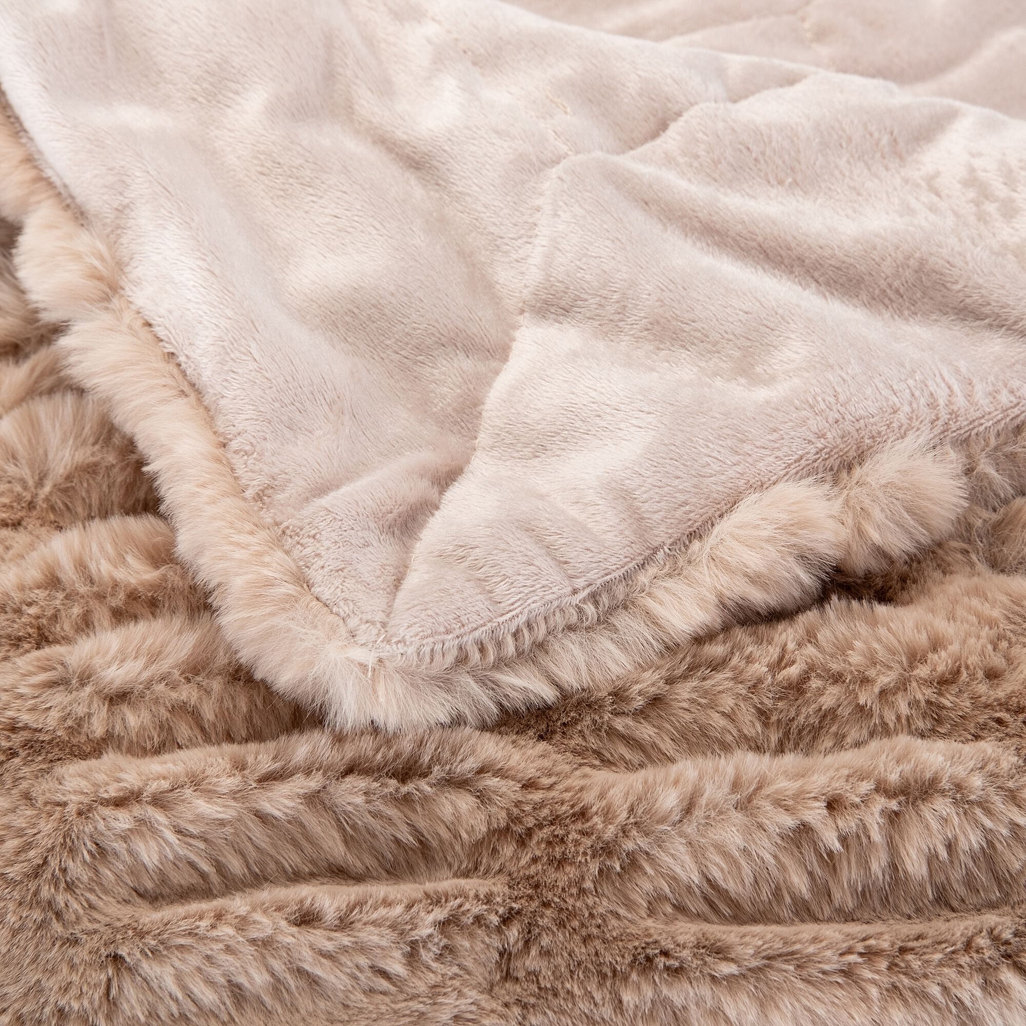 CARINO - Plaid imitation fourrure - beige alpilles 130x170cm