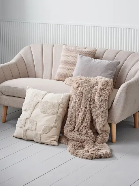 Rygpude BAKKEMYNTE 60x60 beige