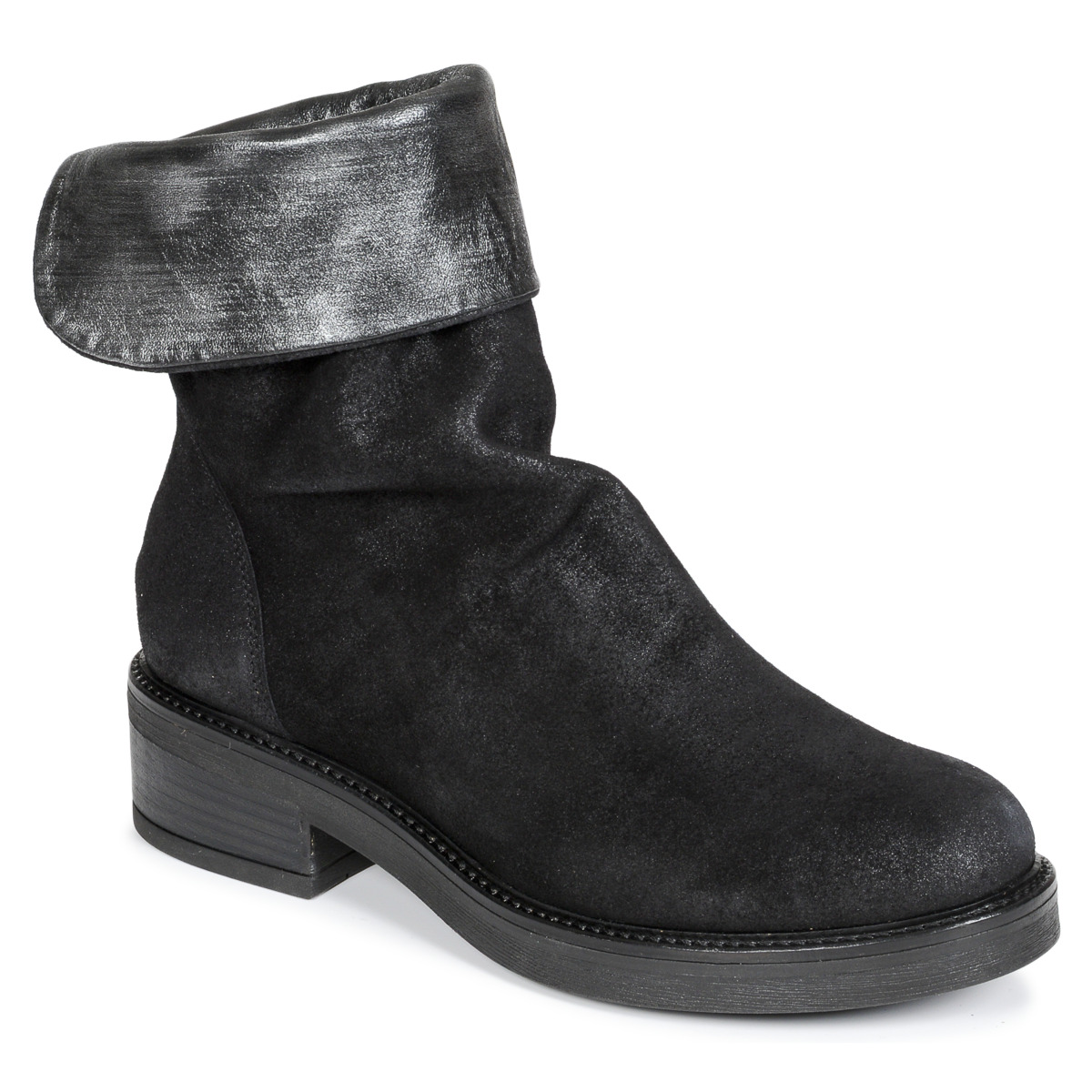Casta - MYND - Black