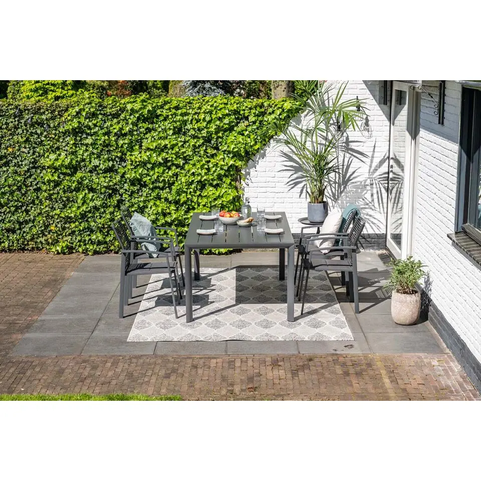 4-persoons tuinset - 4 Cosmo stoelen -Gosford tafel-Garden Impressions