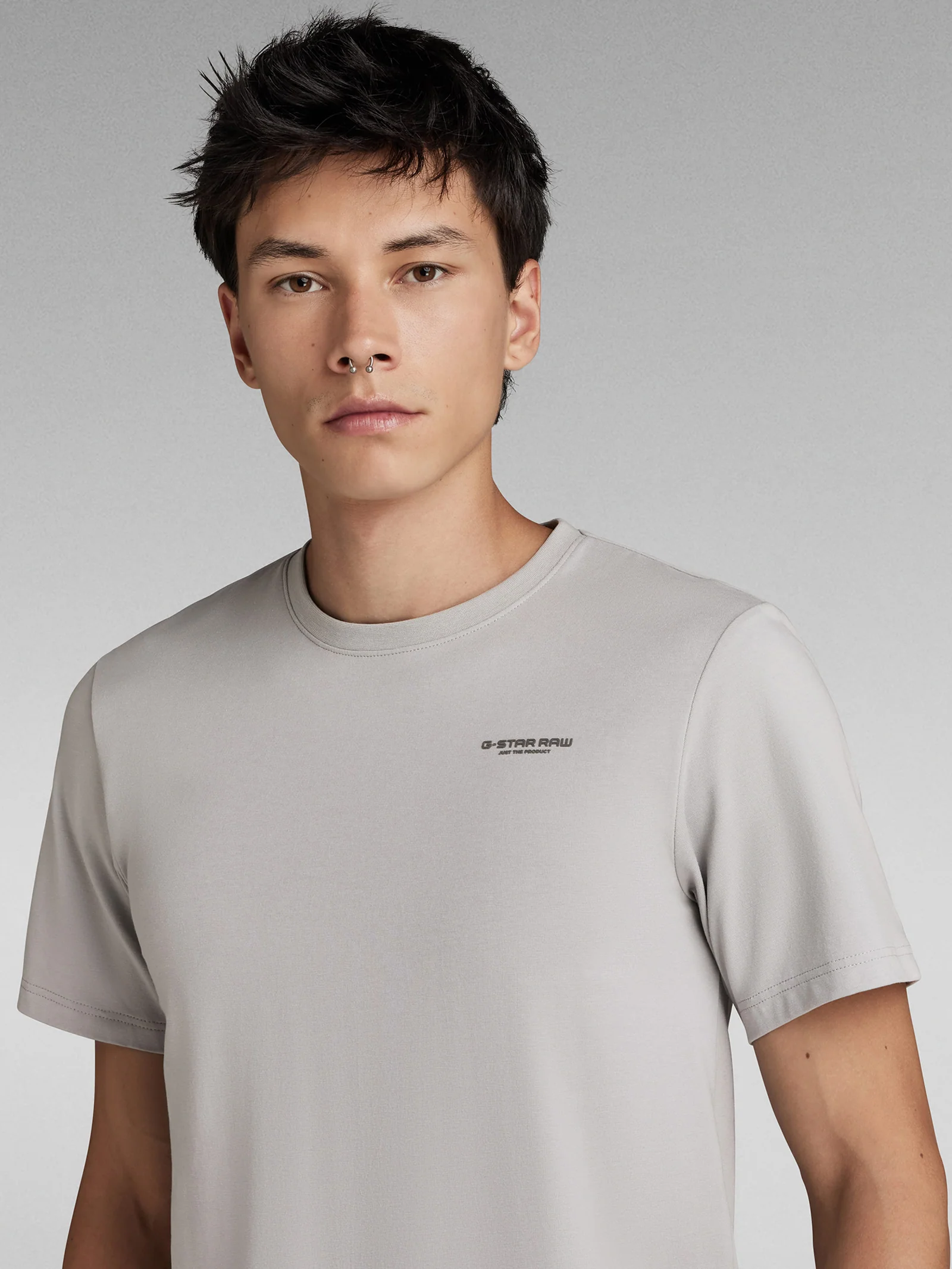Slim Base R T-shirt