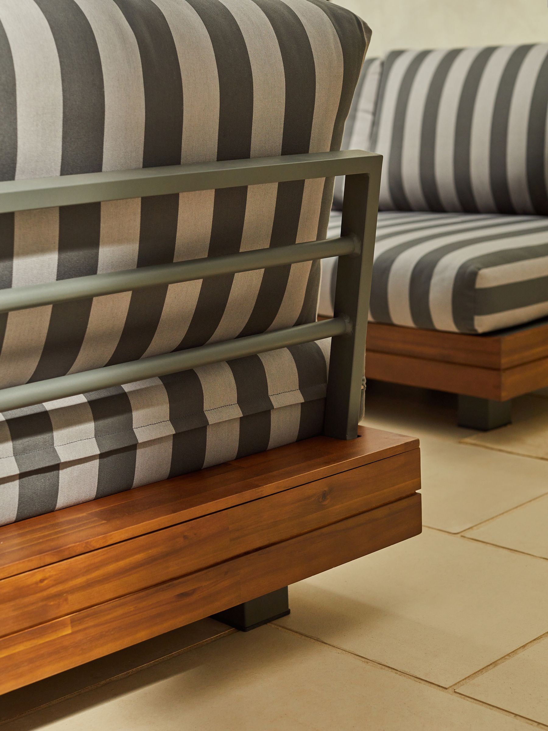Avarna Garden Wood Corner Lounge Set in Grey Stripe