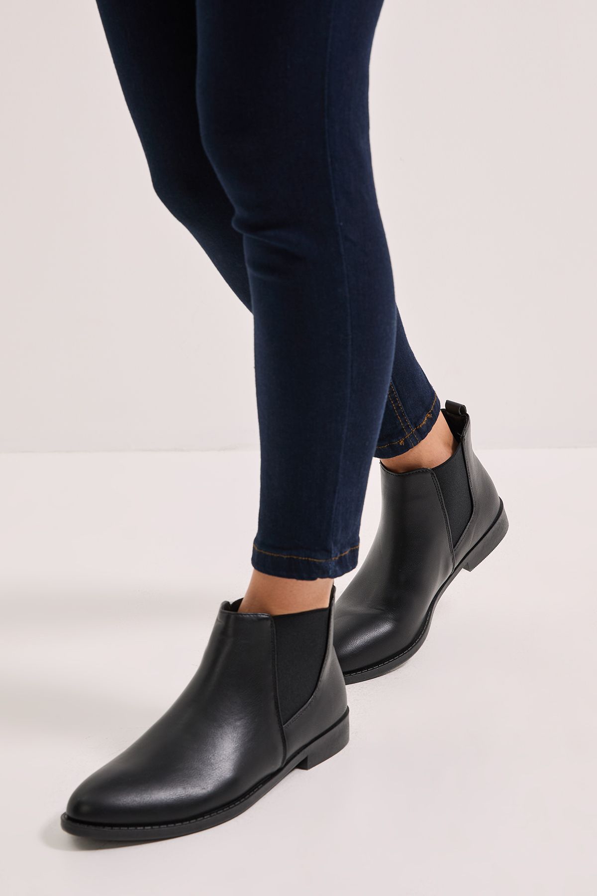 Dorothy Perkins Wide Fit Megs Flat Chelsea Boots