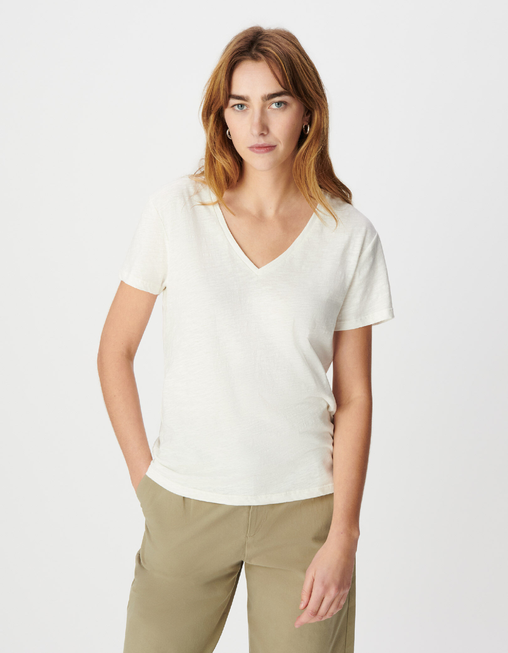 Tee-shirt blanc tête de mort brodée dos Femme