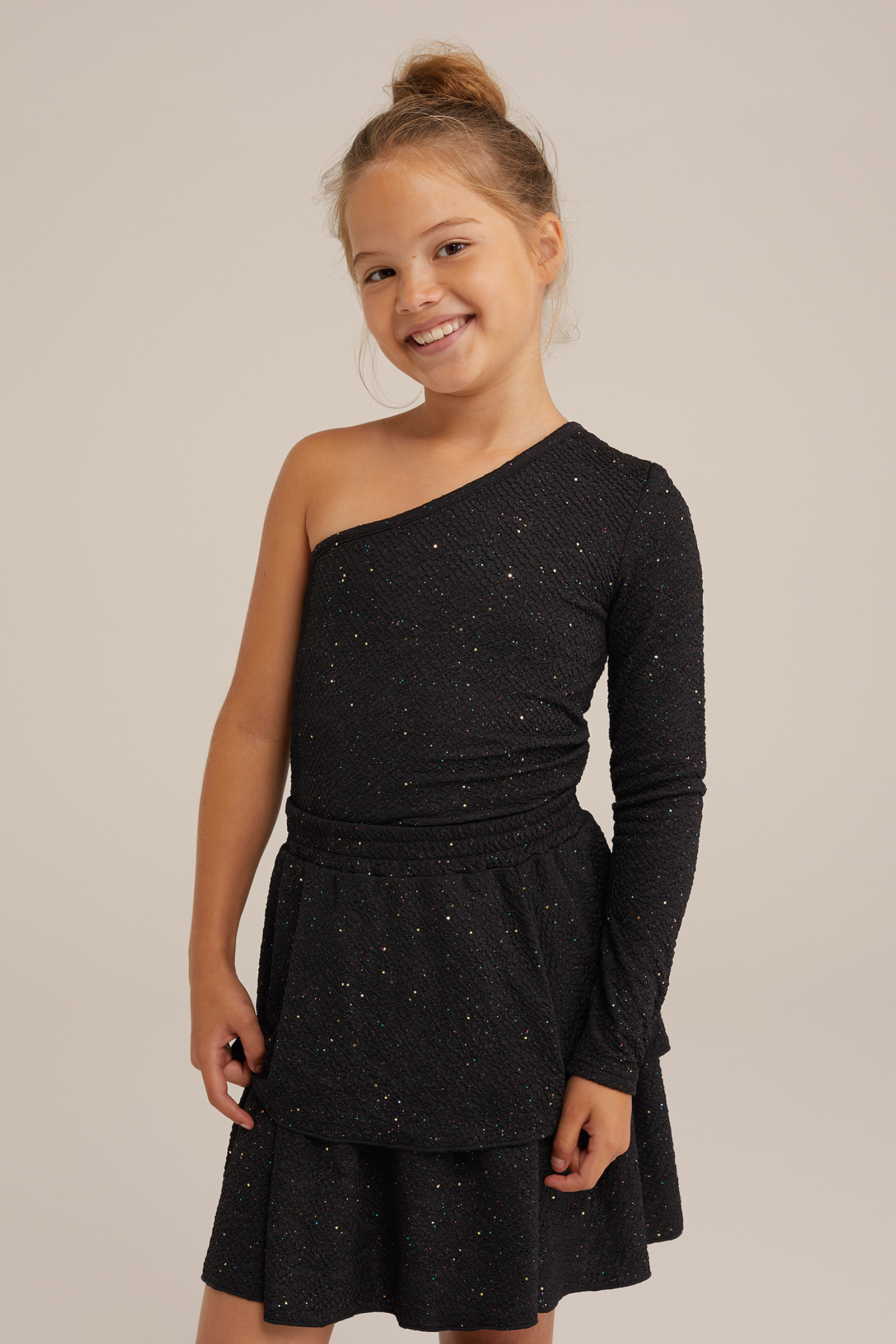 Meisjes one-schoulder T-shirt met structuur