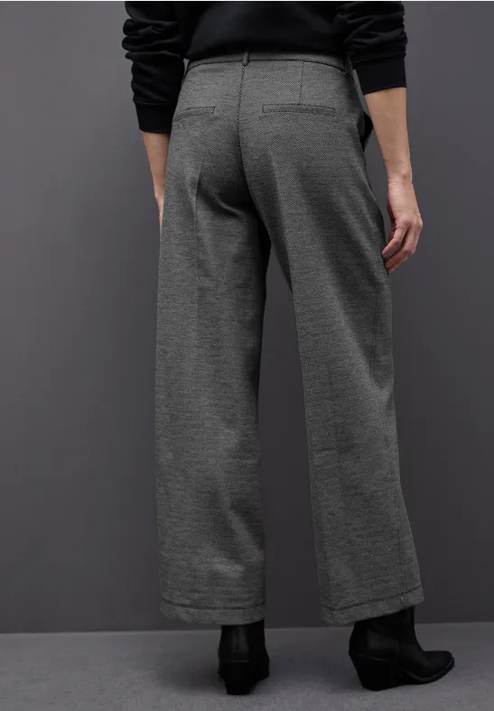 Wide Leg Herringbone Hose
