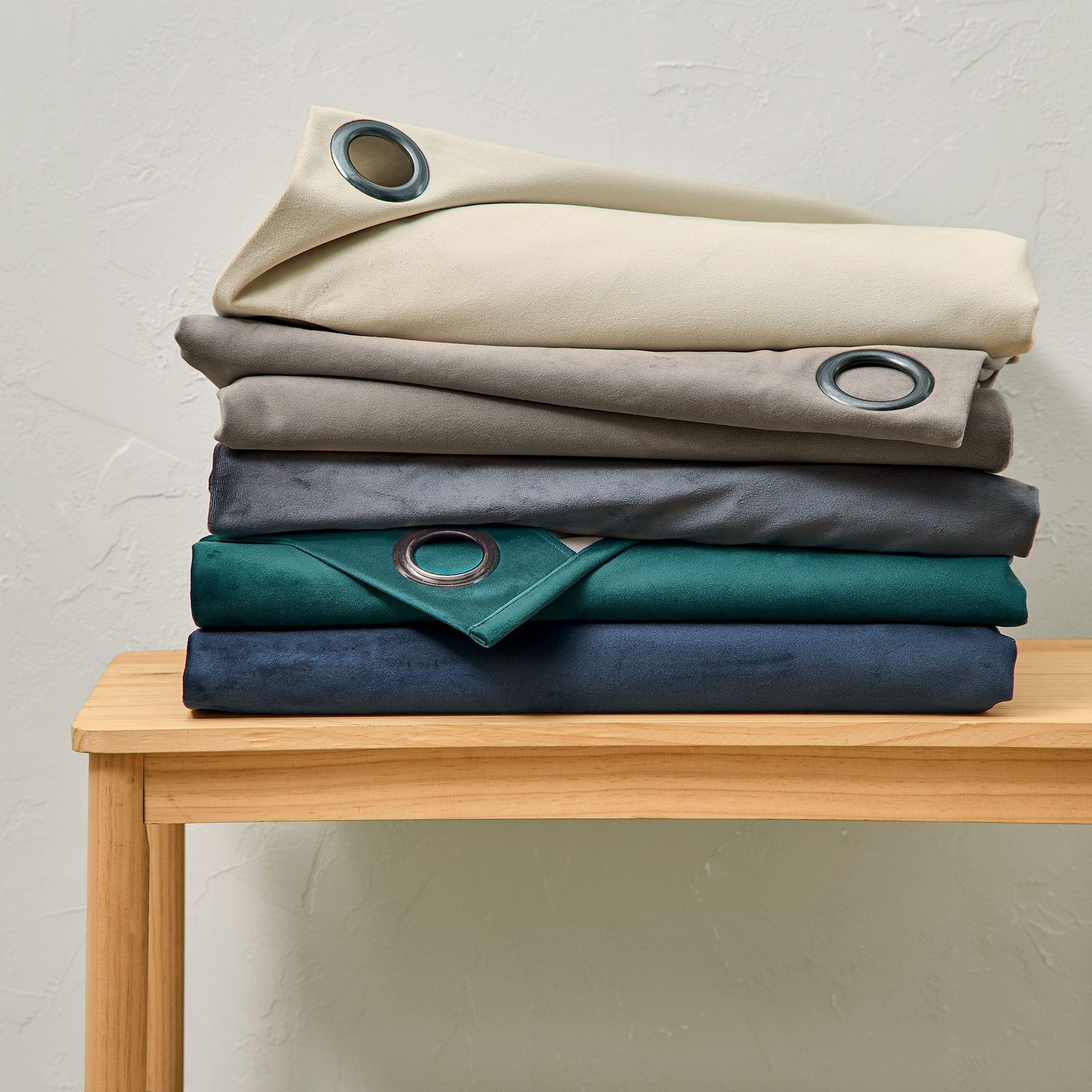 Rideau occultant thermique et phoniqueÉco baie velours