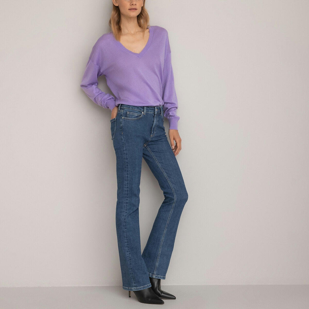 Pull col V, en maille fluide