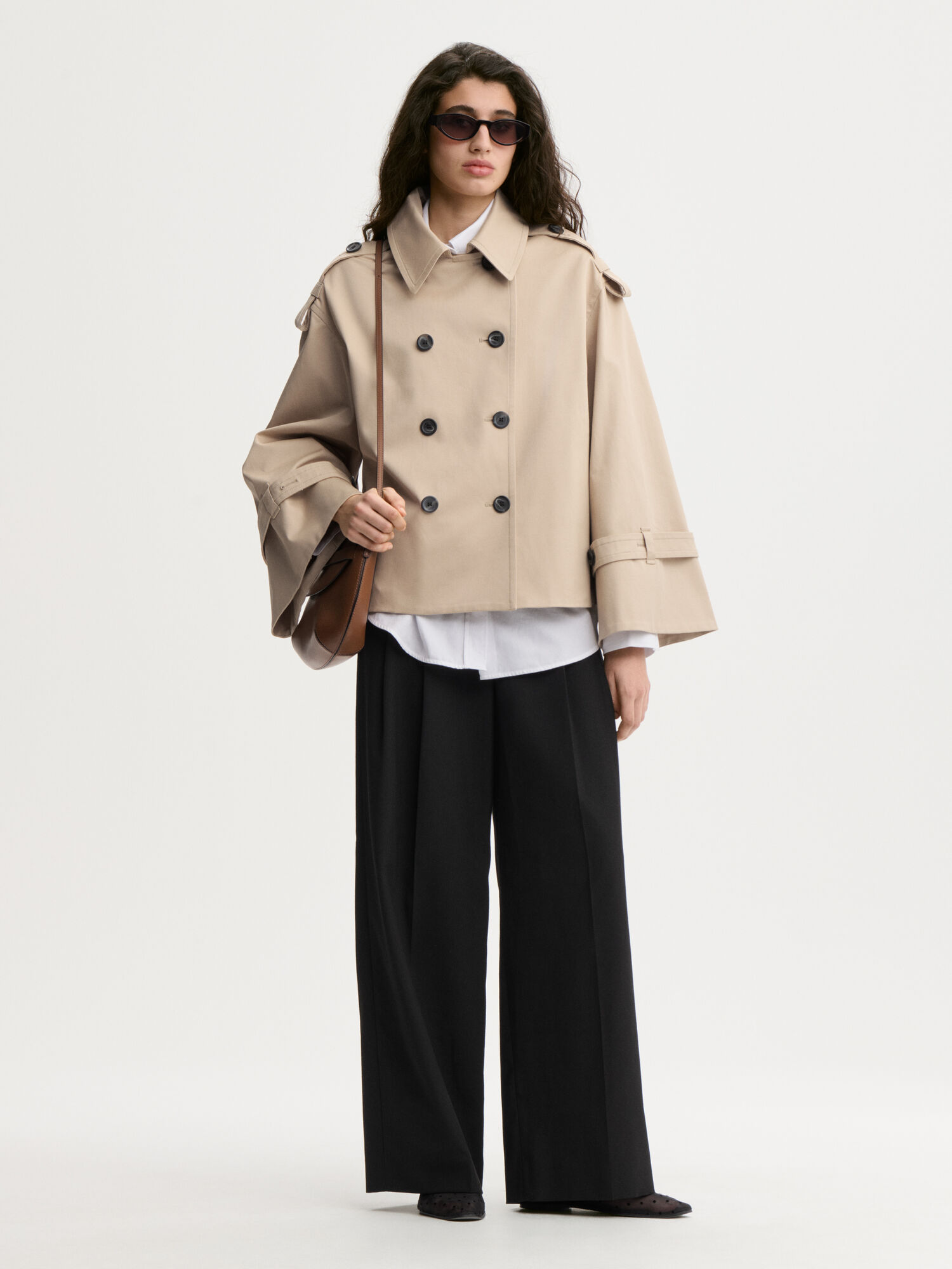 Alisandra kort trench