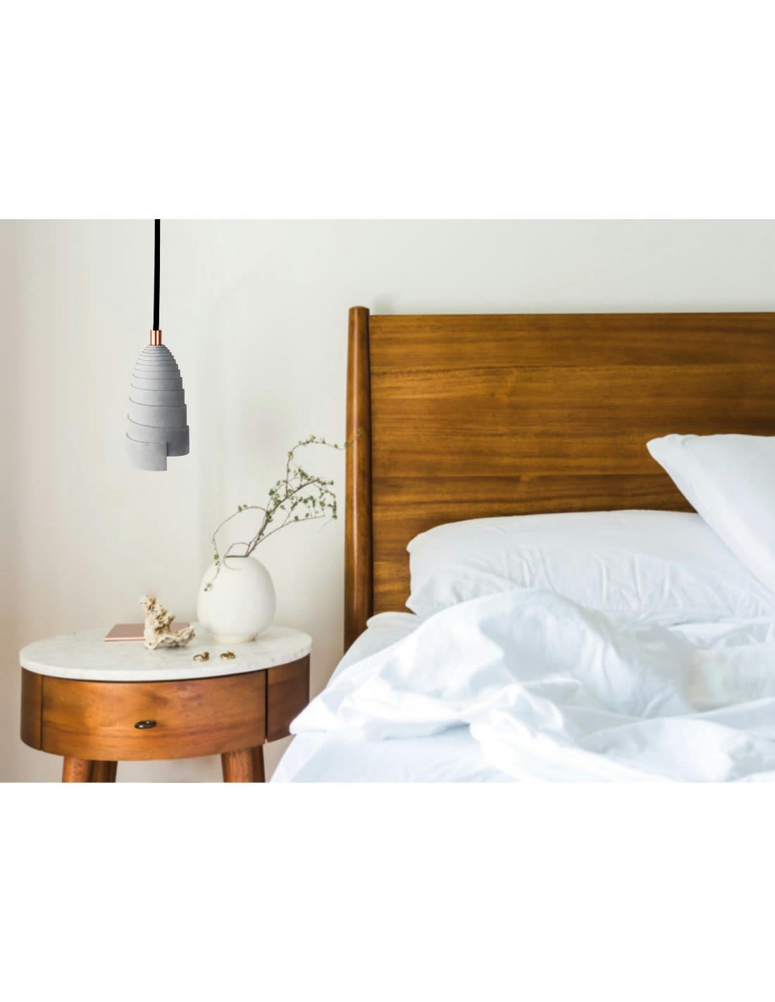 FLANELLE - Lampe suspension en béton accessoires cuivrés