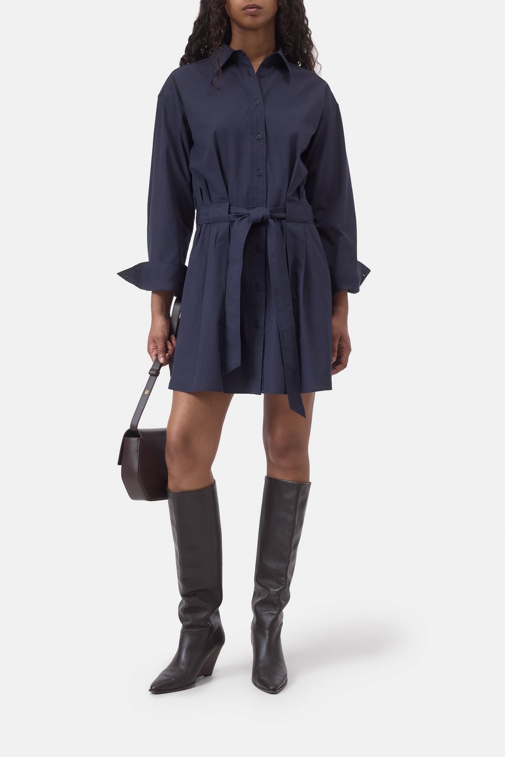 Blusenkleid mit Gürtel