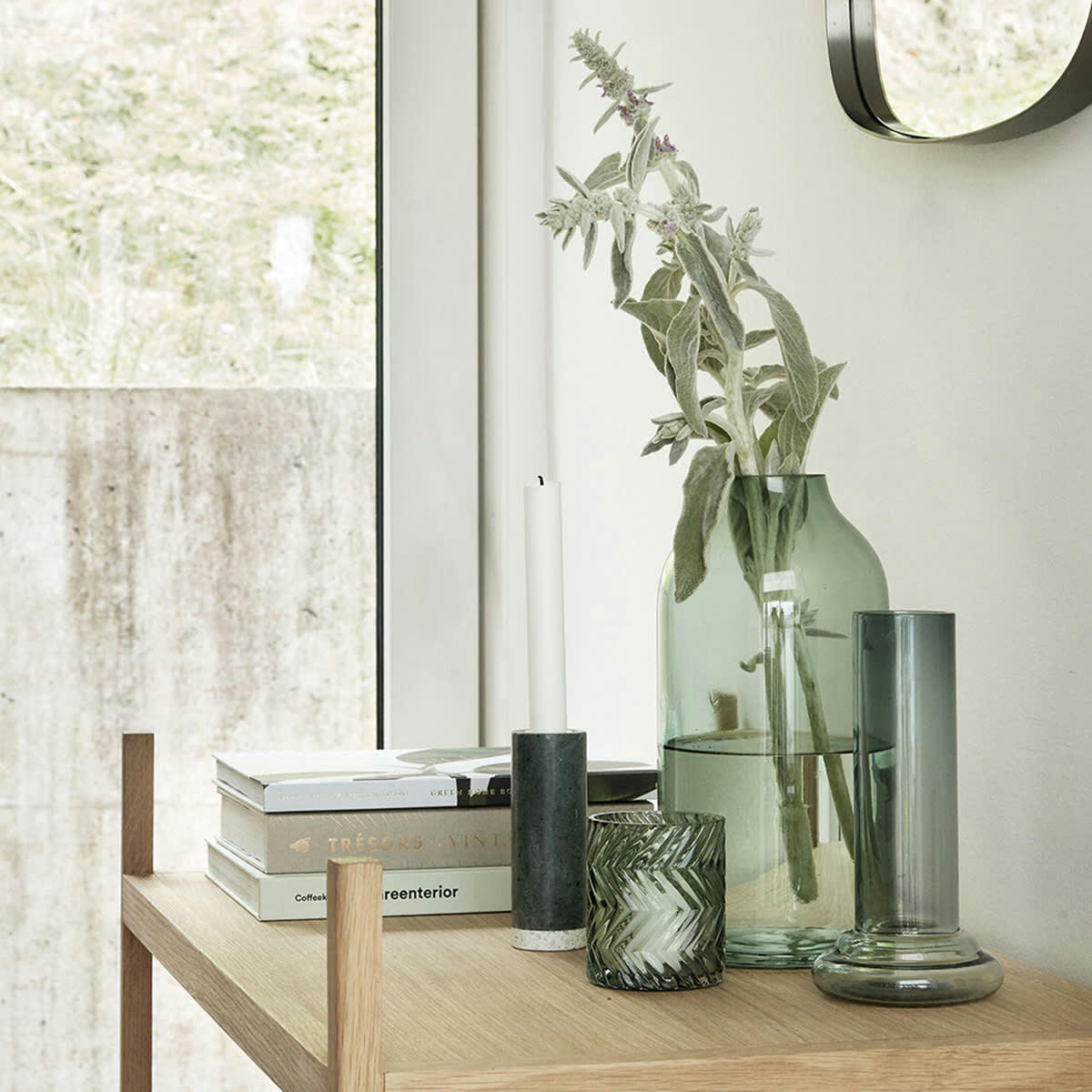 MODEST - Vase en verre vert (x2)