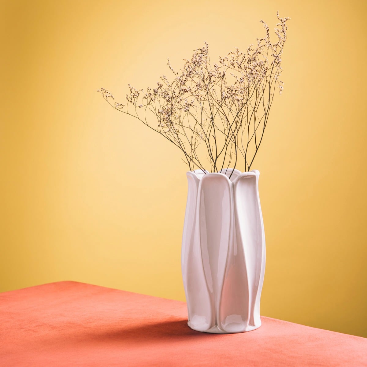 Wazon NOVO biały w geometryczny wzór 11,2x24,50 cm