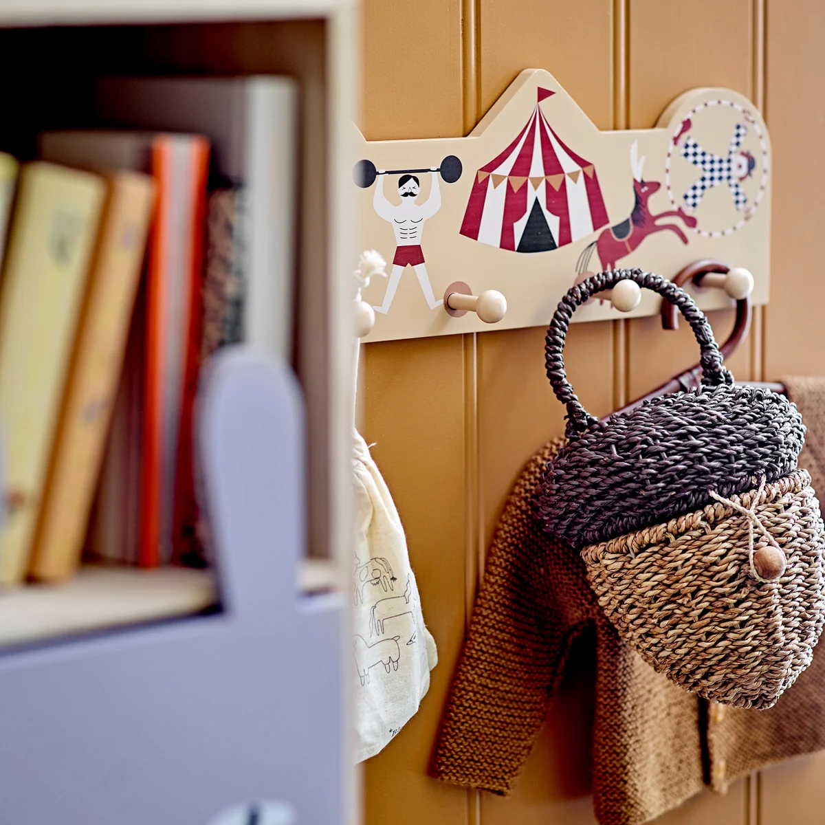 Bloomingville - Miou Wandgarderobe, Zirkus