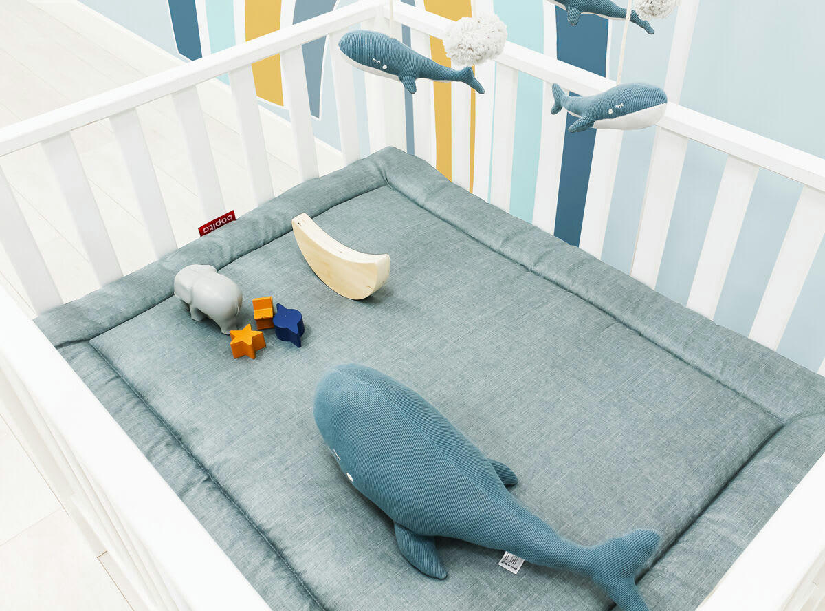 SQUARE - Tapis de parc en polyester vert et gris