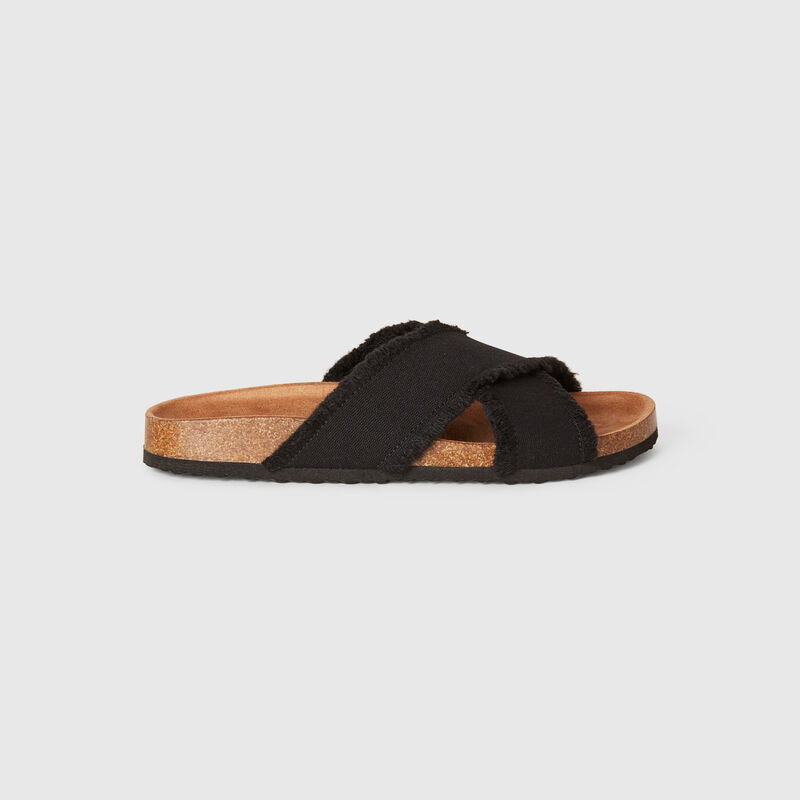 Slippers with double band