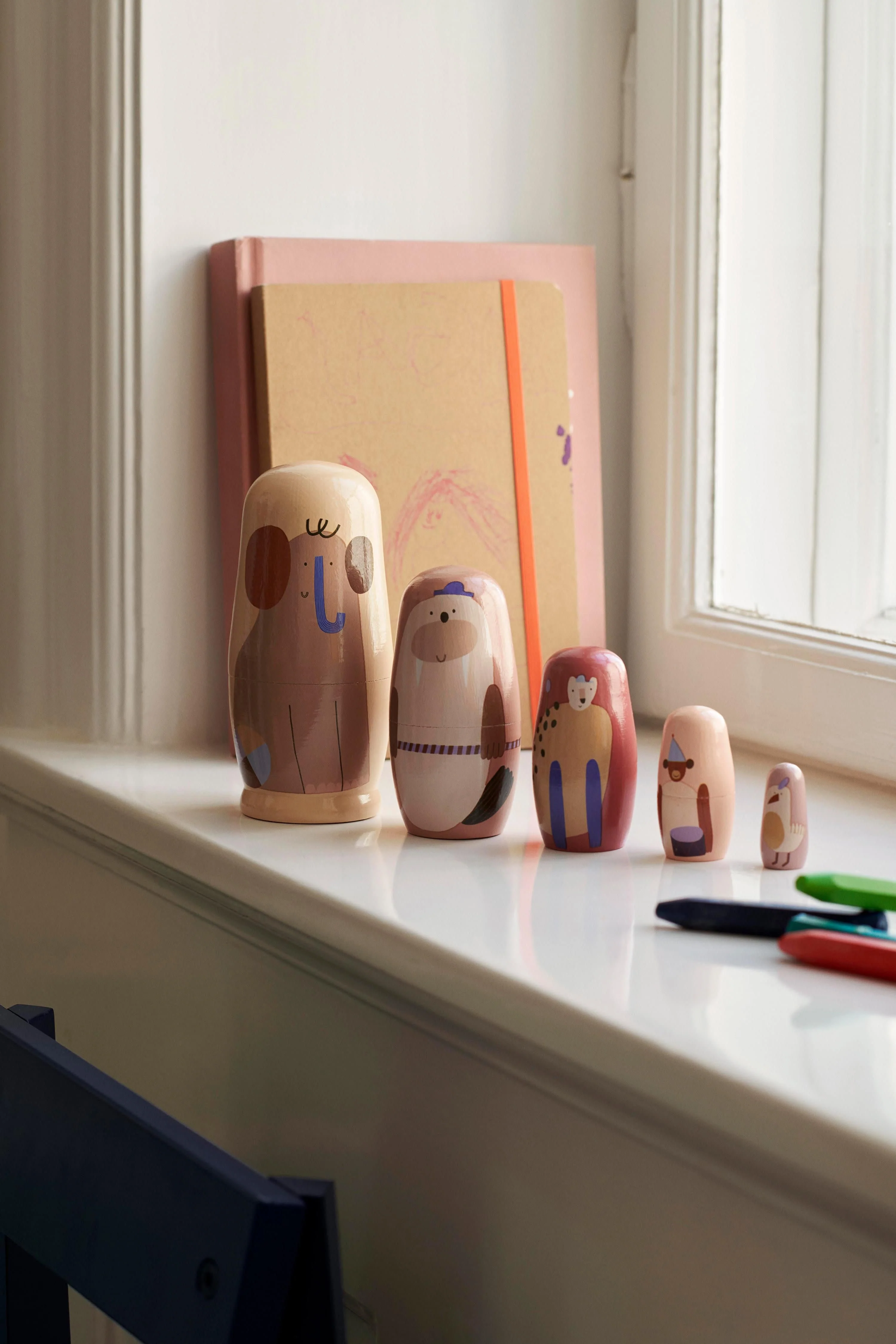 Schachtelpuppen Critter aus Schima Superba Holz, 5er-Set