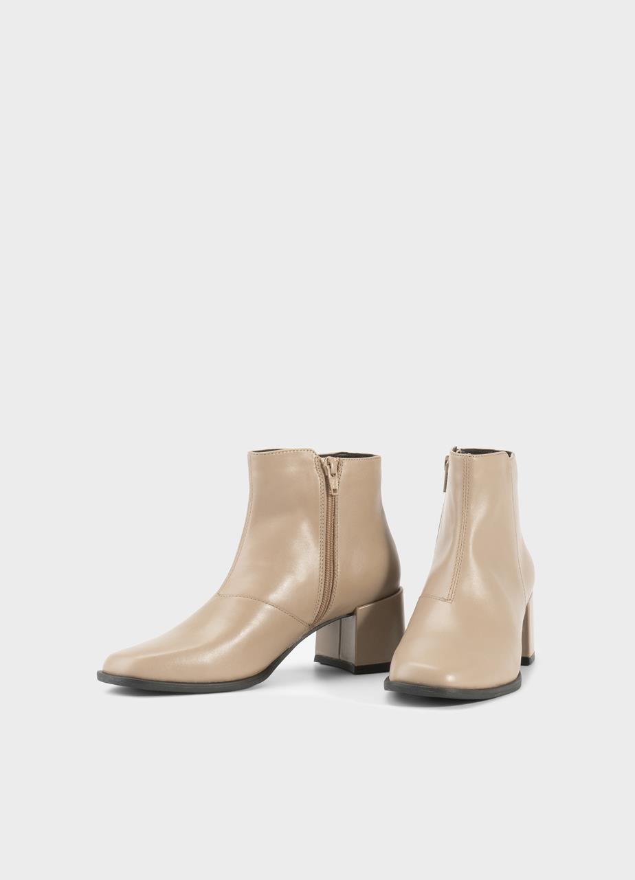 Stina Boots