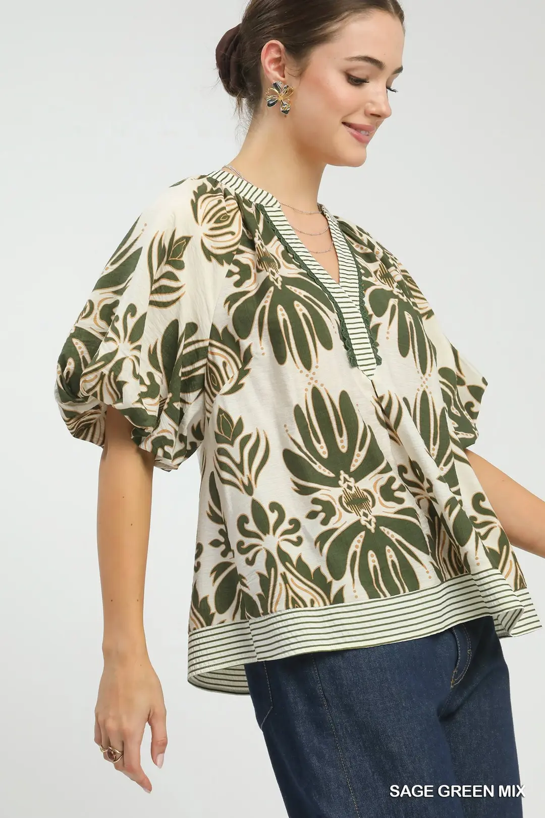 Mix Printed Puff Sleeve Top with Contrast Trim