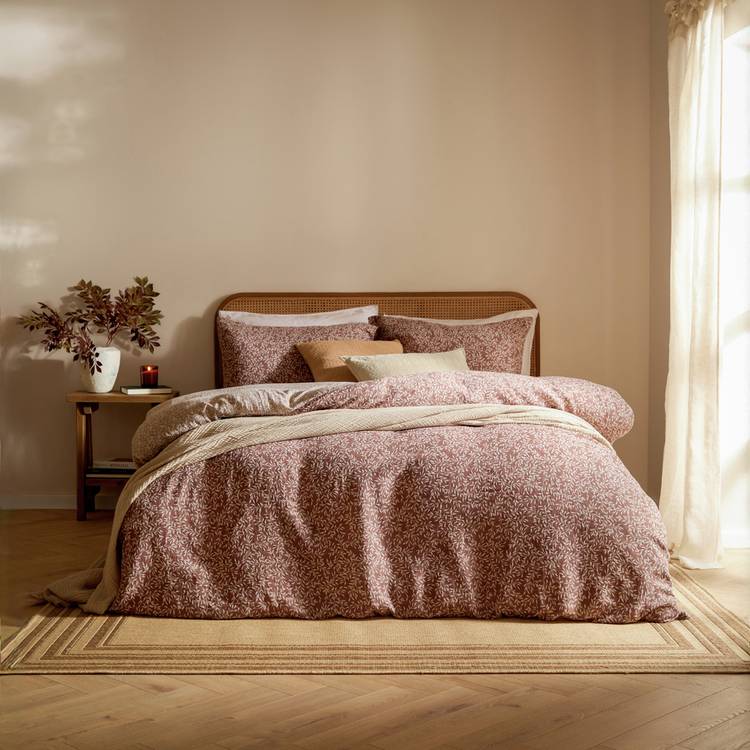 Yard Perrie Leaf Cinnamon Bedding Set - Double