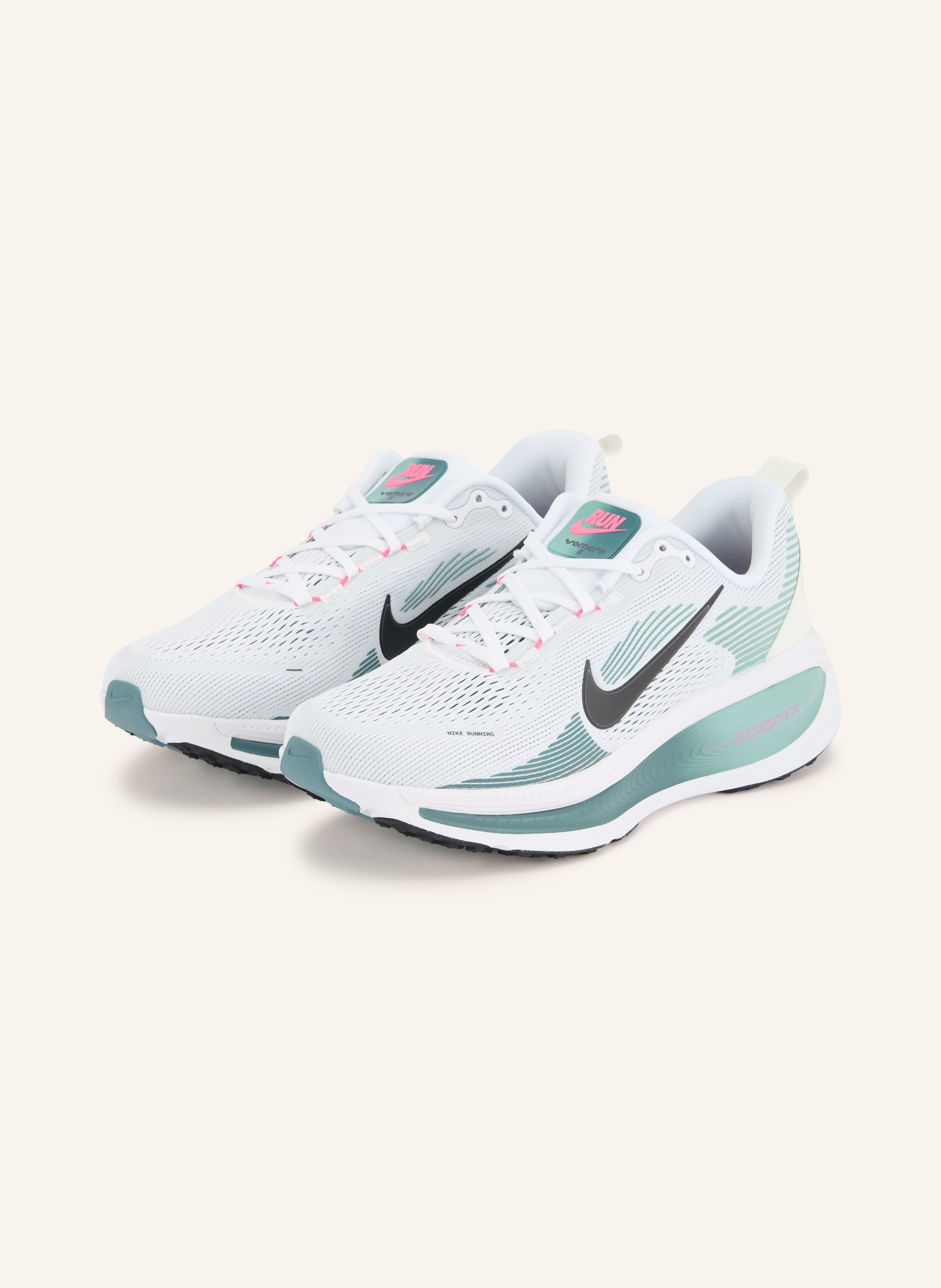 Nike Laufschuhe VOMERO 18