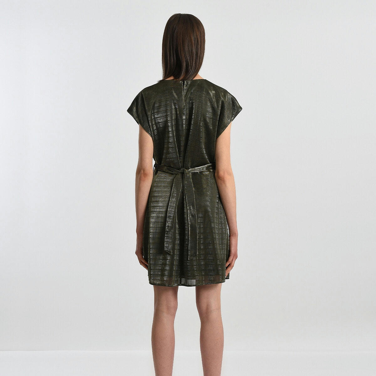 Robe en velours, ceinture à nouer