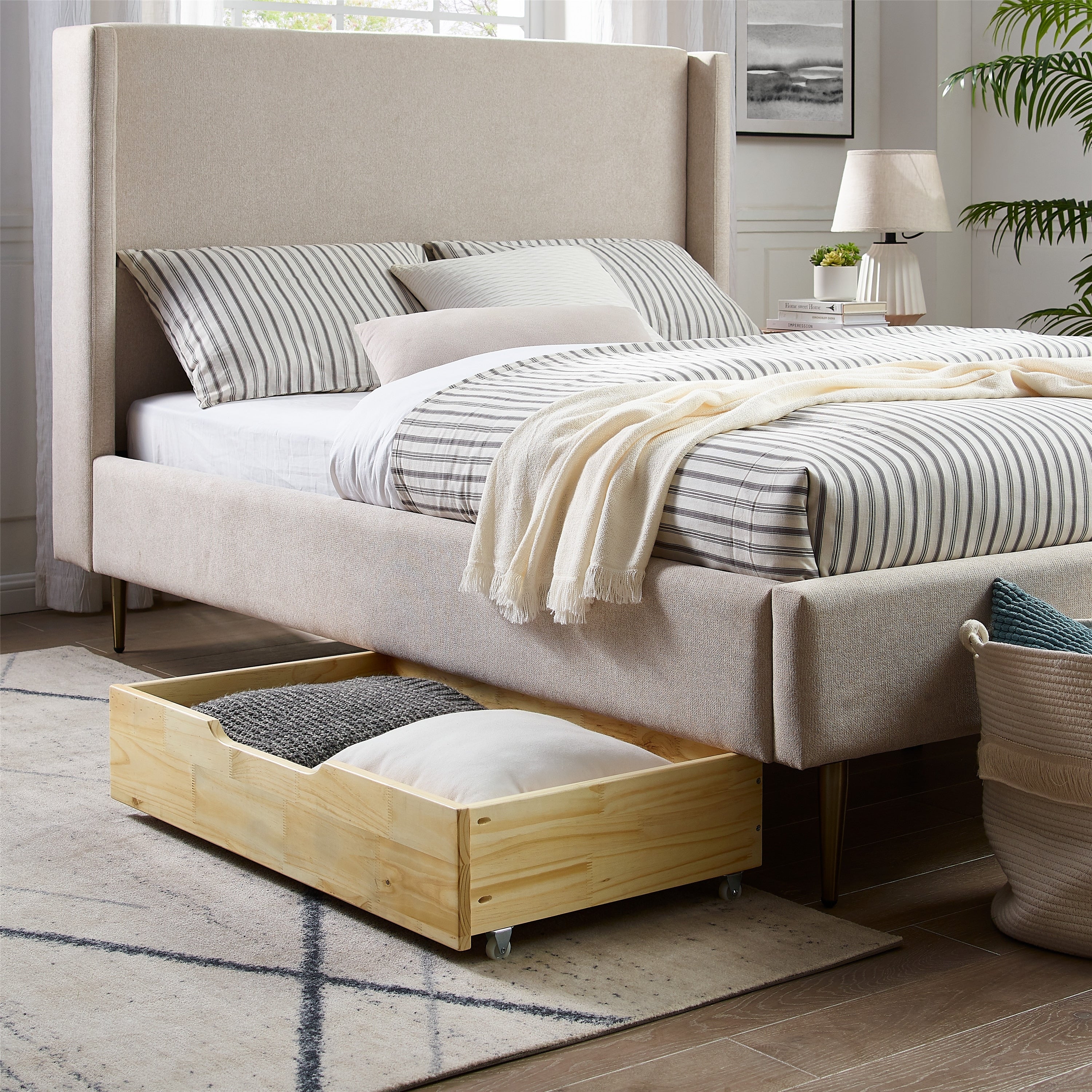 MUSEHOMEINC Solid Wood Under Bed Storage Drawer with 4-Wheels for Bedroom,Suggested for Queen&King Size Platform Bed,Natural