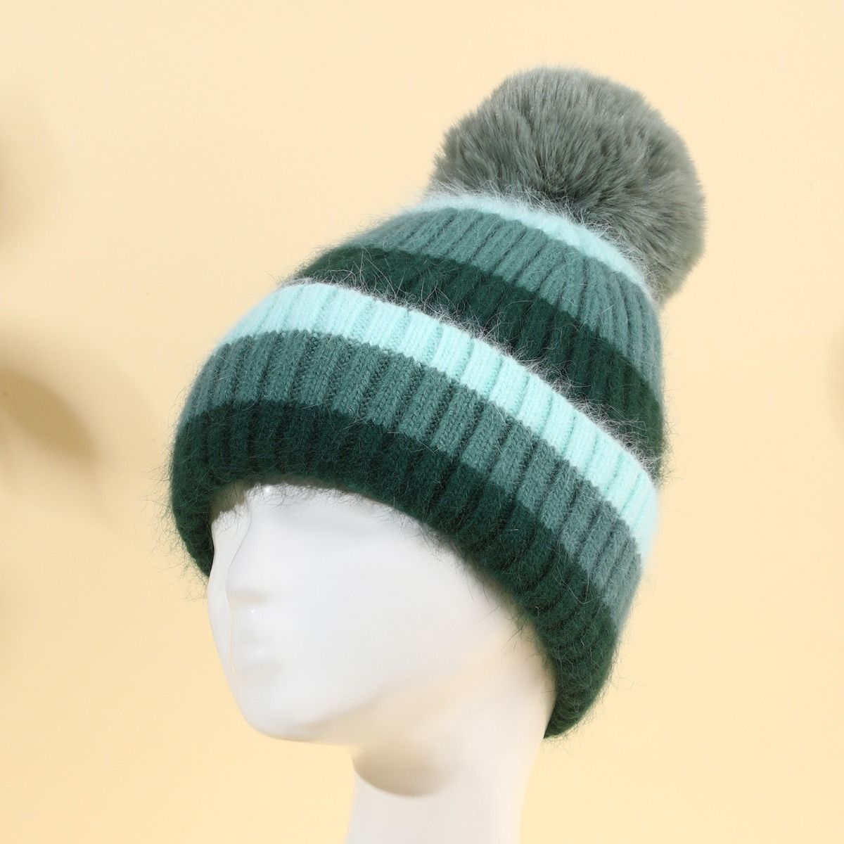 PEACH ACCESSORIES Chic Striped Pompom Hat