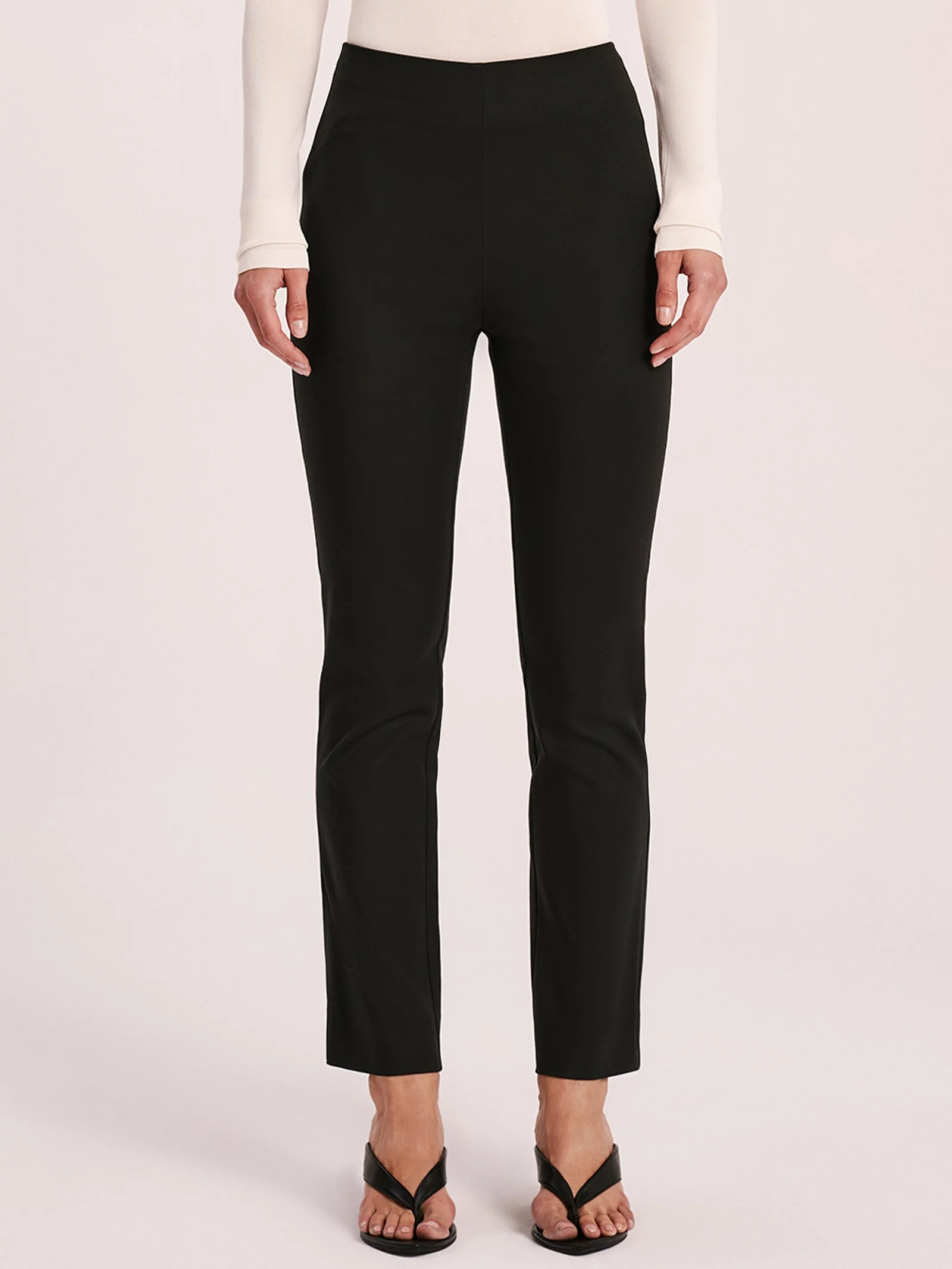 Delyse Pant