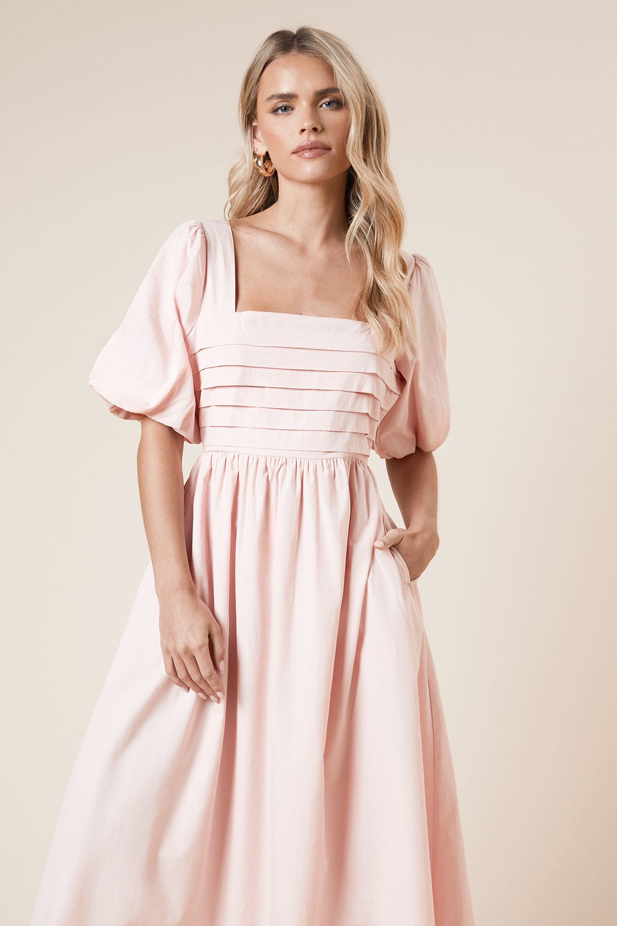 Dorothy Perkins Petite Pleated Bodice Midi Dress