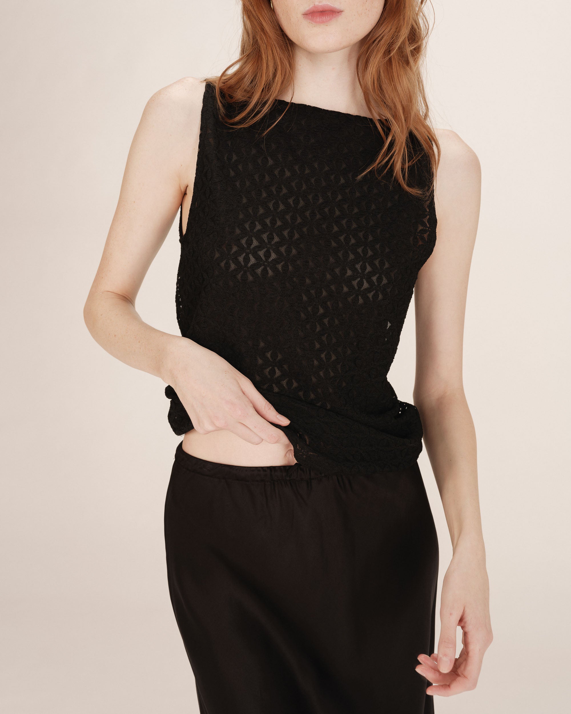 T-shirt en dentelle noir Tenet