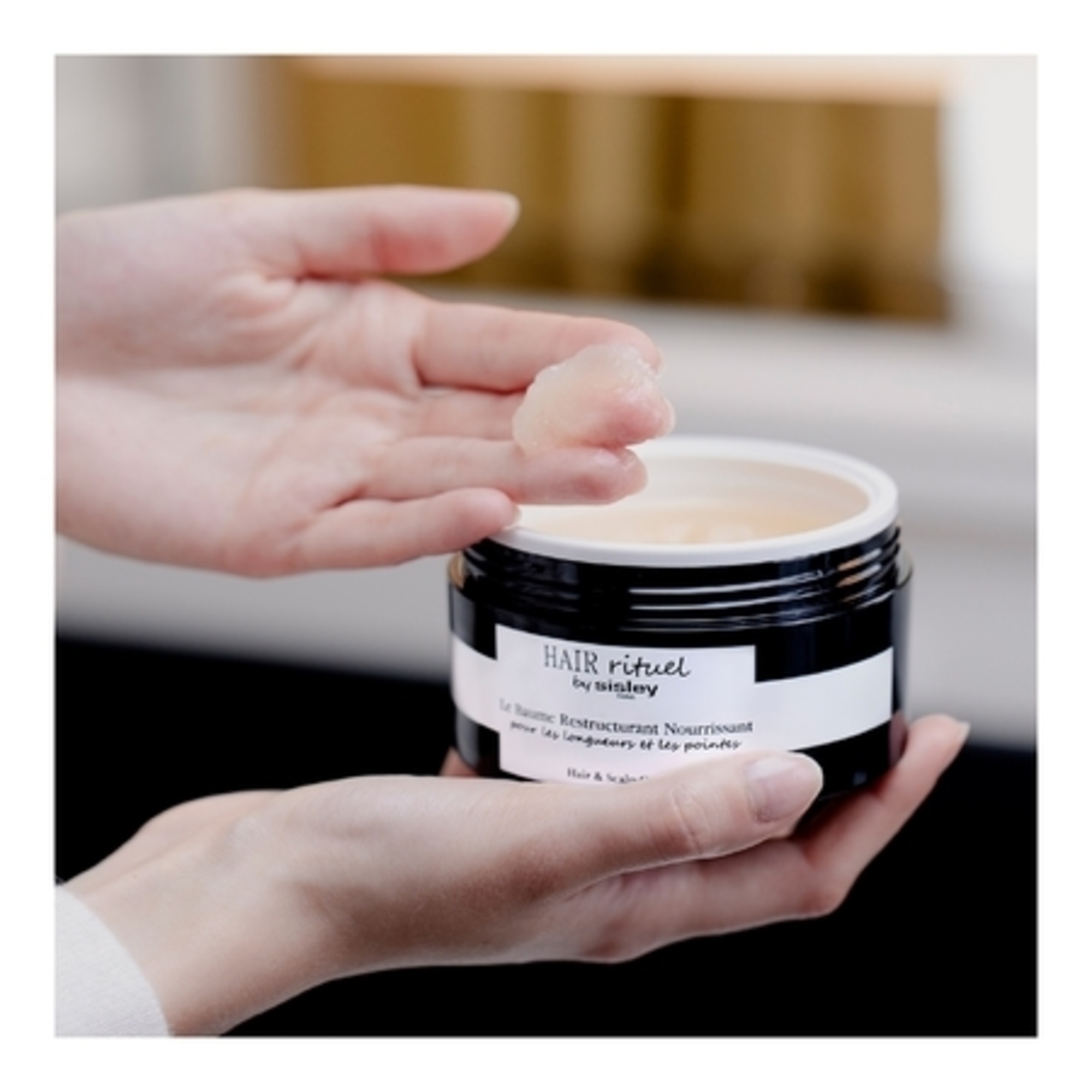 HAIR RITUEL BY SISLEYBaume restructurant nourrissant
