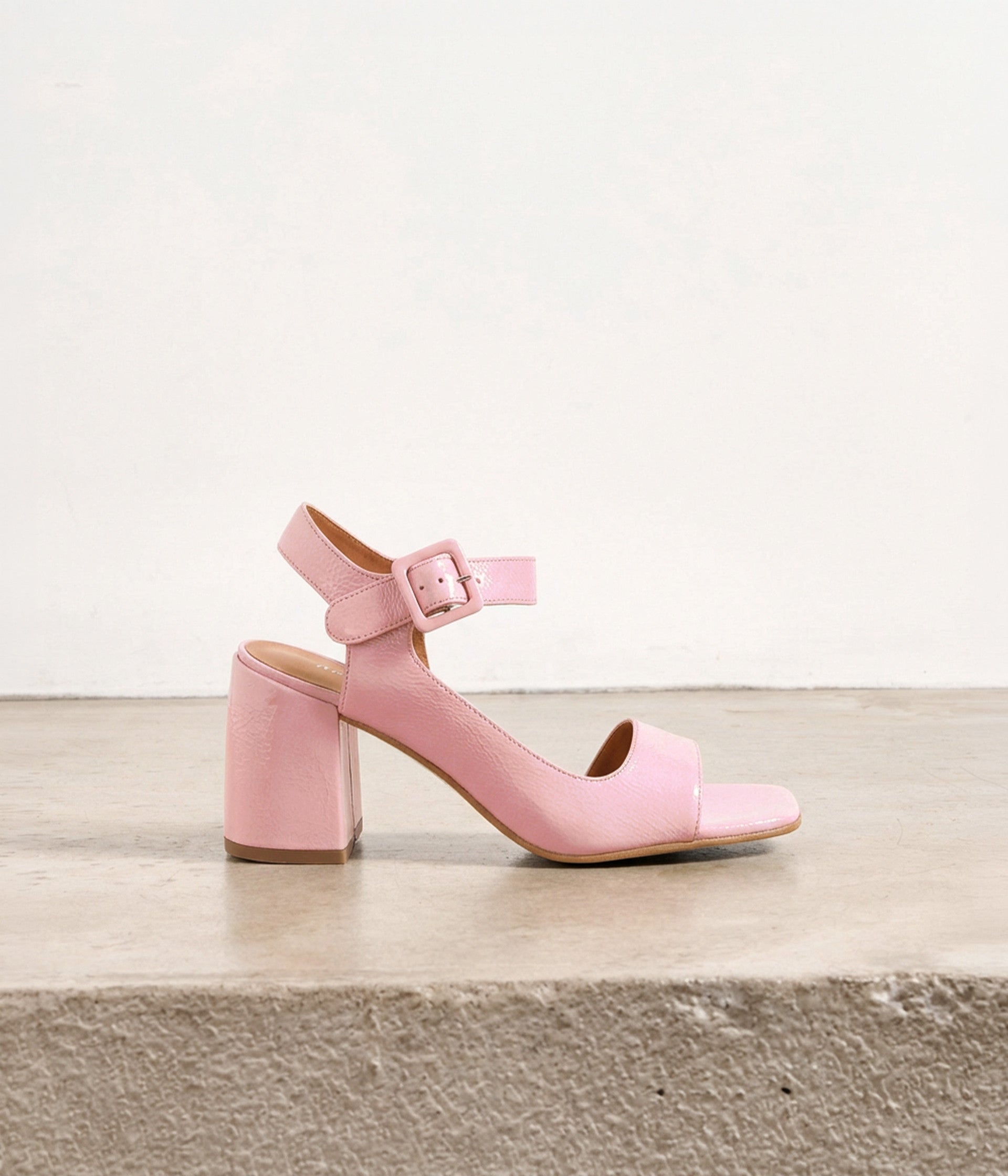 Sandales vernies roses Léondre