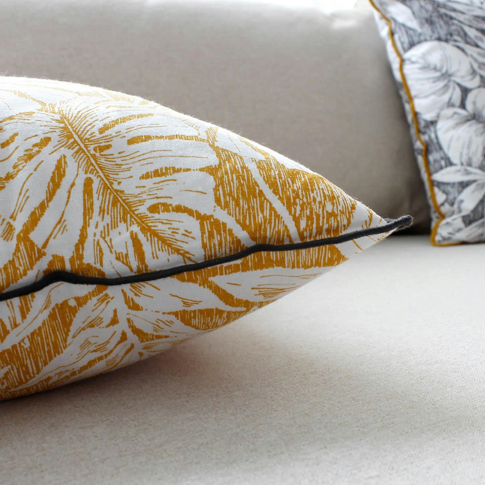 - Coussin Jaune coton 40 X 40