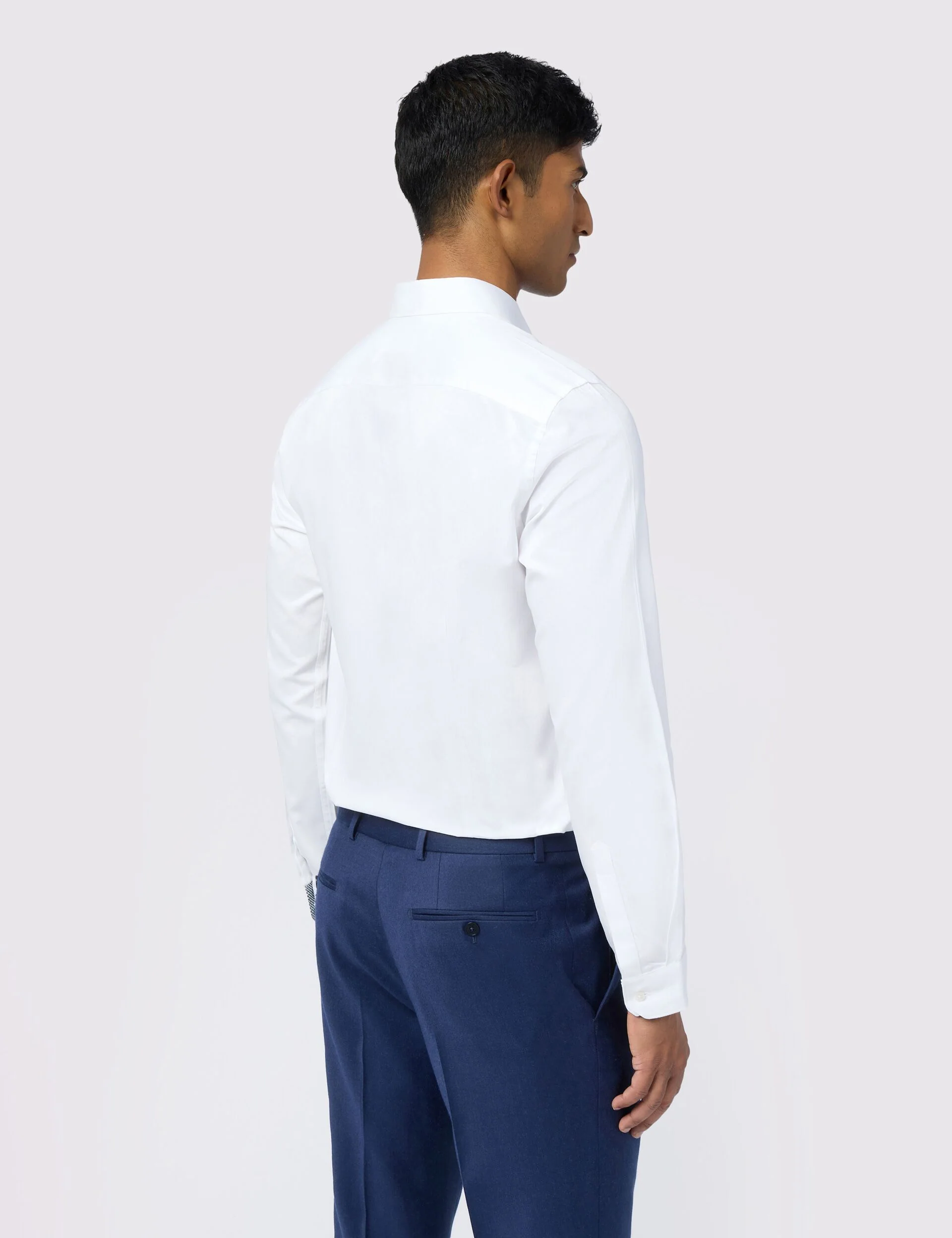 EMILE | WHITE