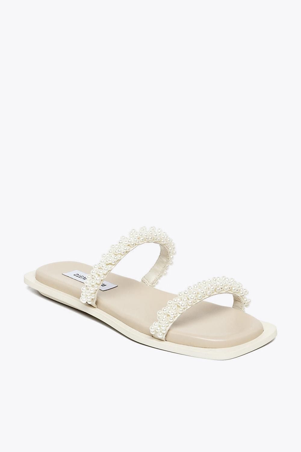 STEVE MADDEN Sinne Sandal Cream' Flats