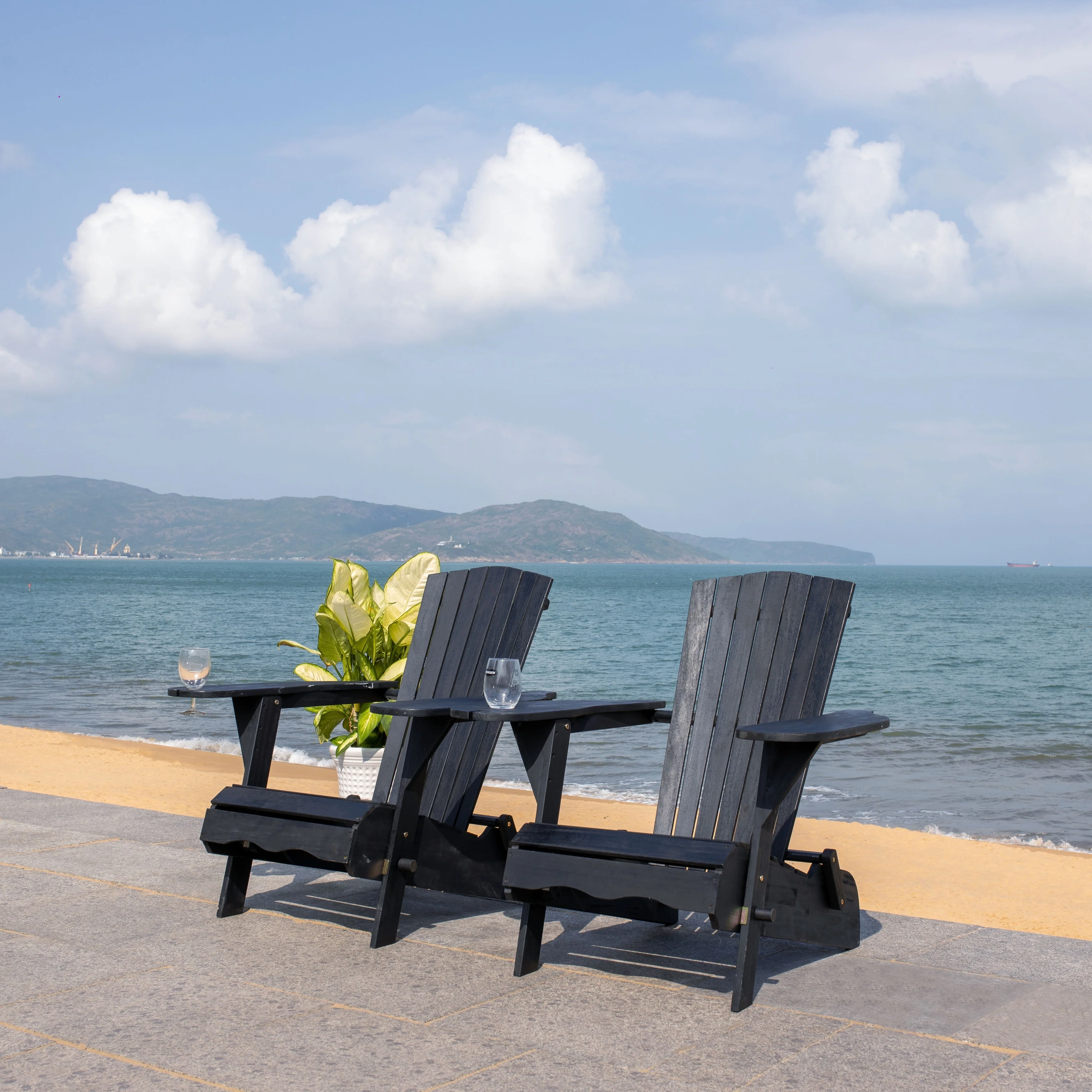 SAFAVIEH Outdoor Fulga Adirondack Chair (Set of 2) - 34W x 34D x 34H